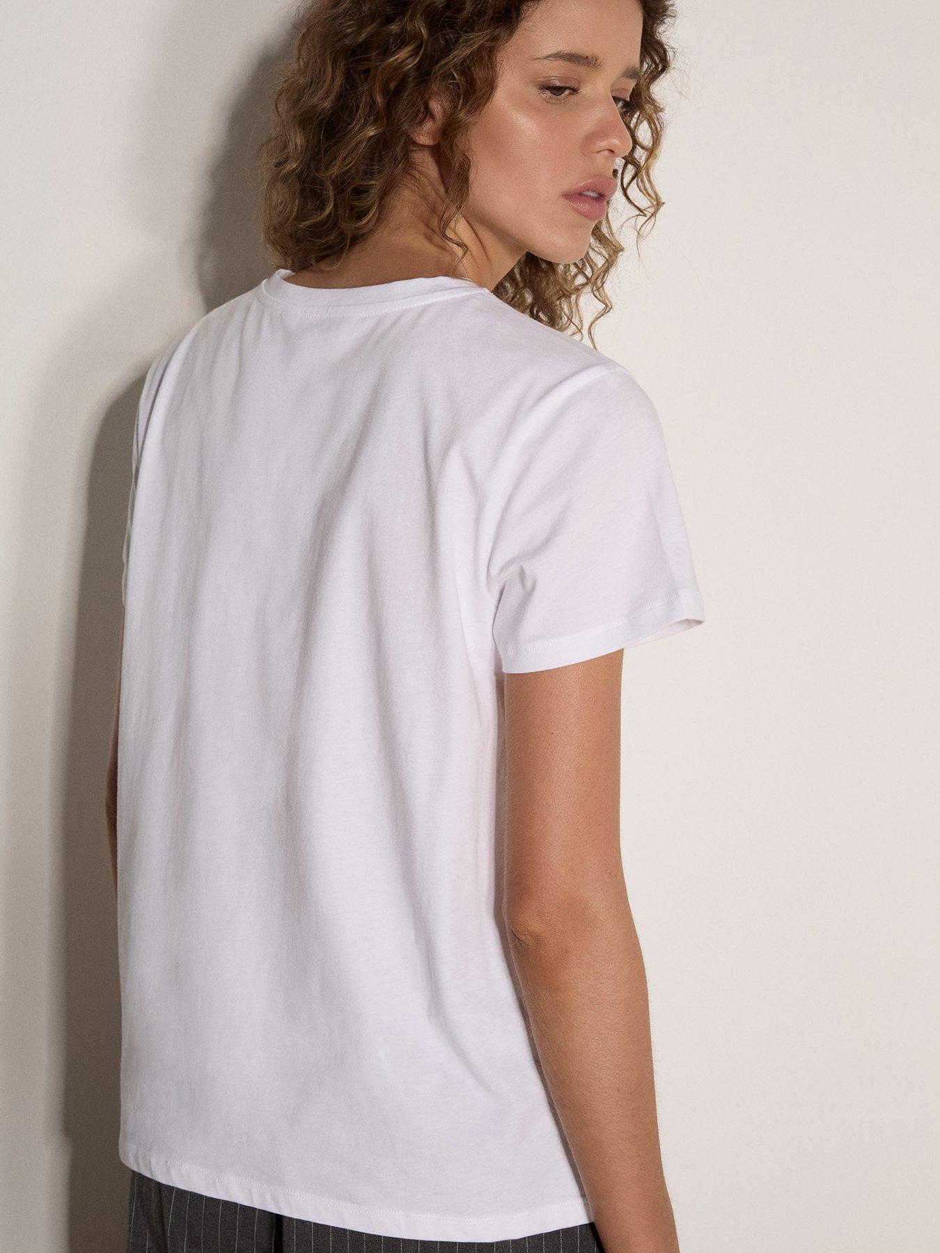 Image 2 of 4 of Apricot Foil Bow Graphic Tee