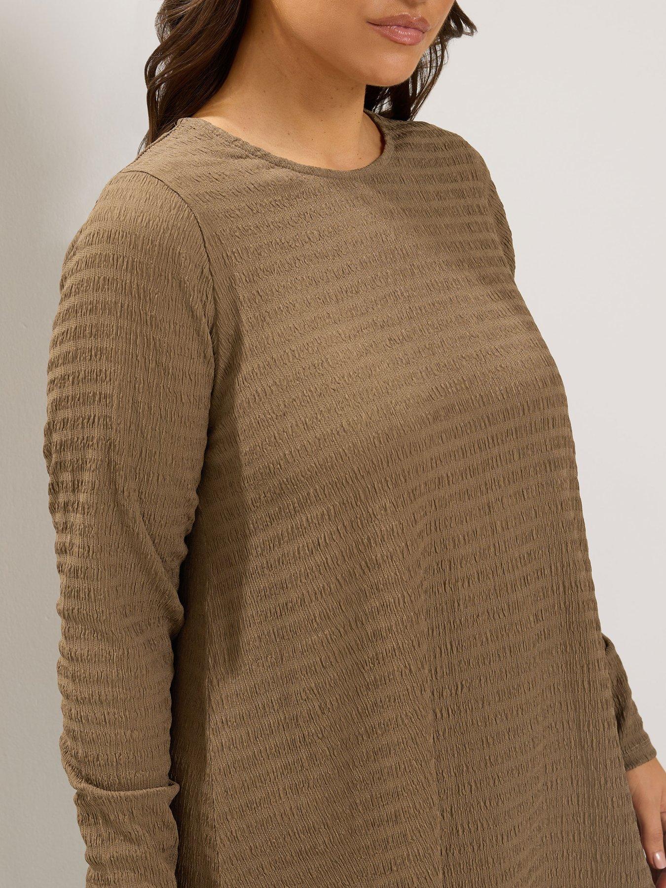 Image 4 of 4 of Yours Curve Long Sleeve Swing Top - Brown