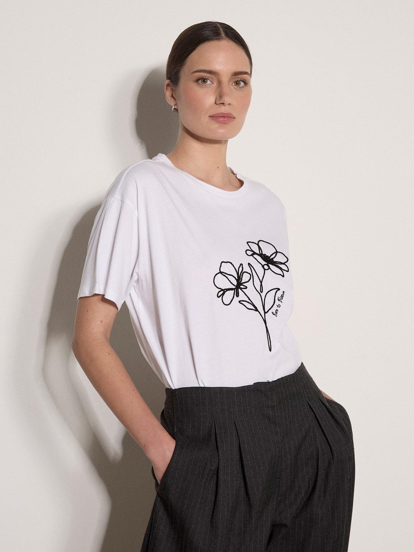 Apricot Apricot Abstract Flower Graphic Tee
