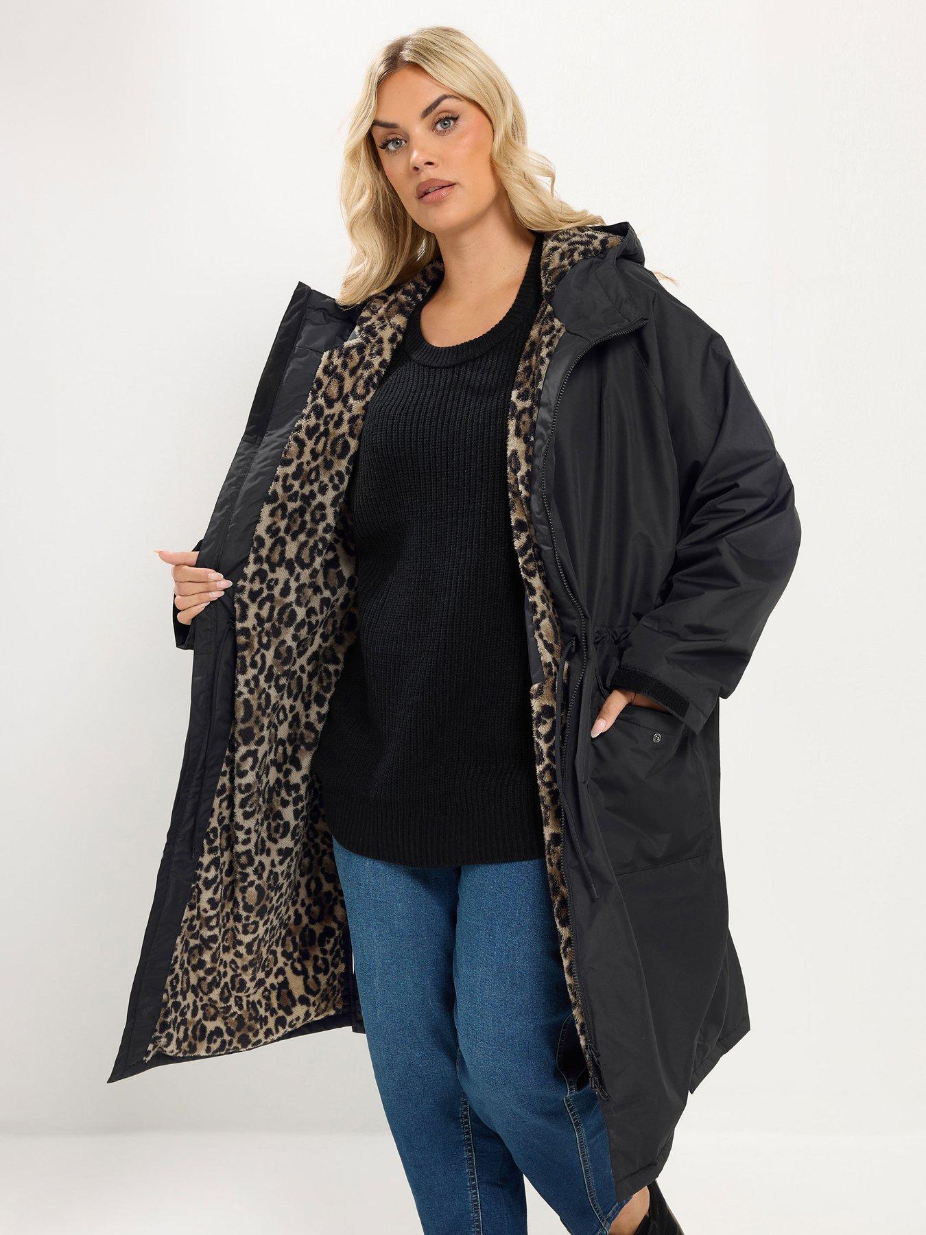 Image 1 of 4 of Yours Curve New Changing Robe Leopard Lining
