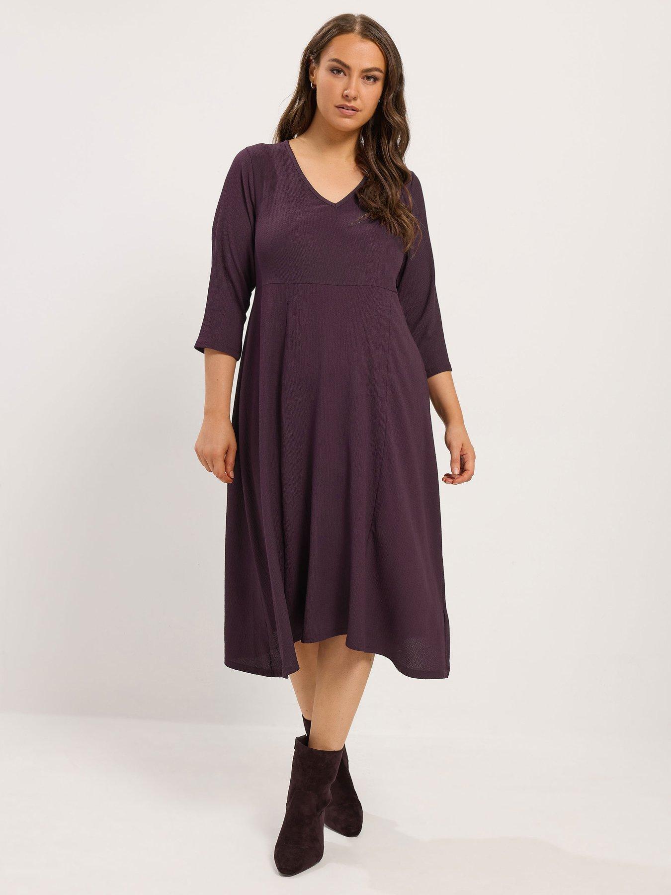 Image 3 of 4 of Yours Womens Curve Textured V-Neck Long Sleeve Maxi Dress - Purple