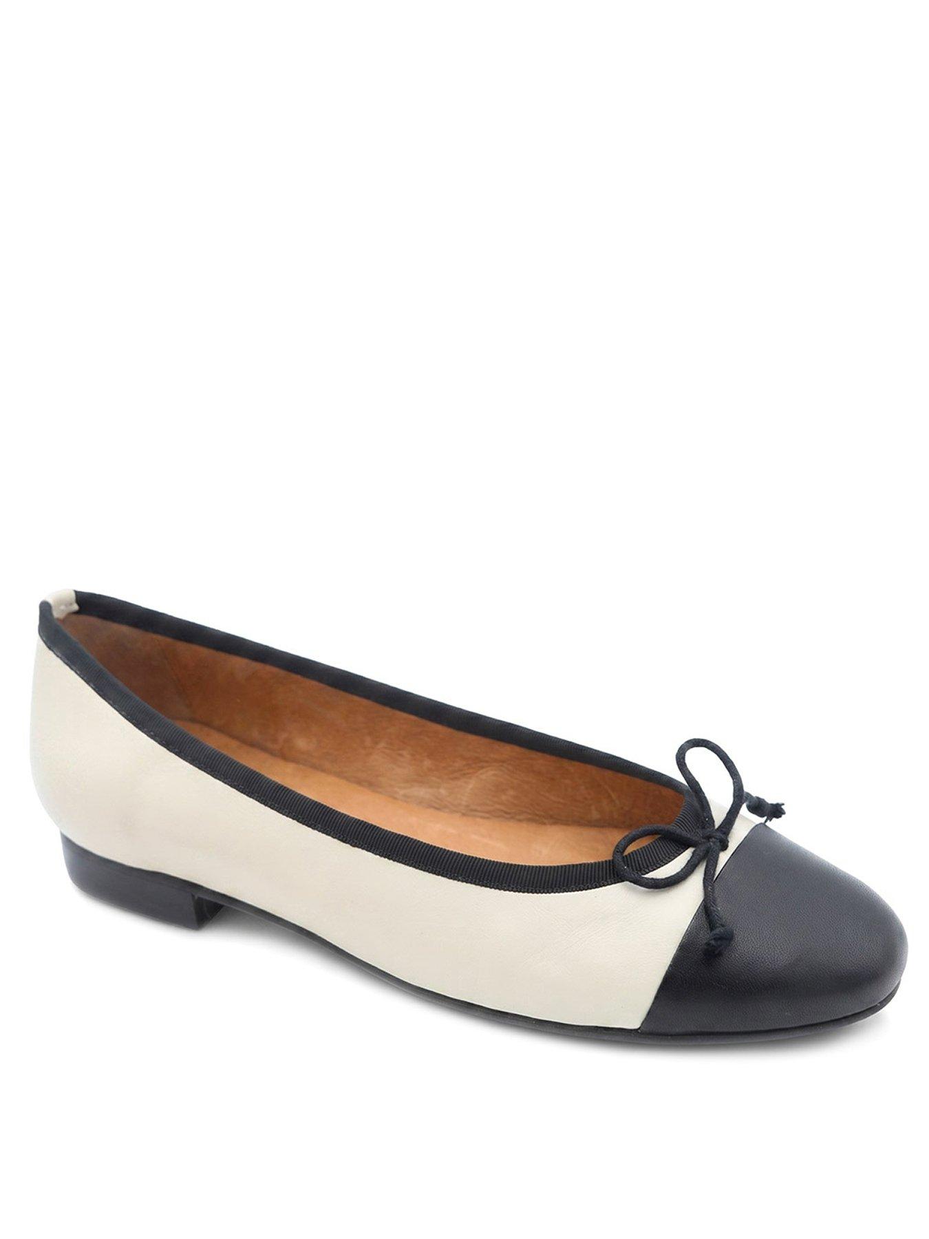 Image 2 of 6 of Jones Bootmaker Olivie Ballerina Pump - Black/beige