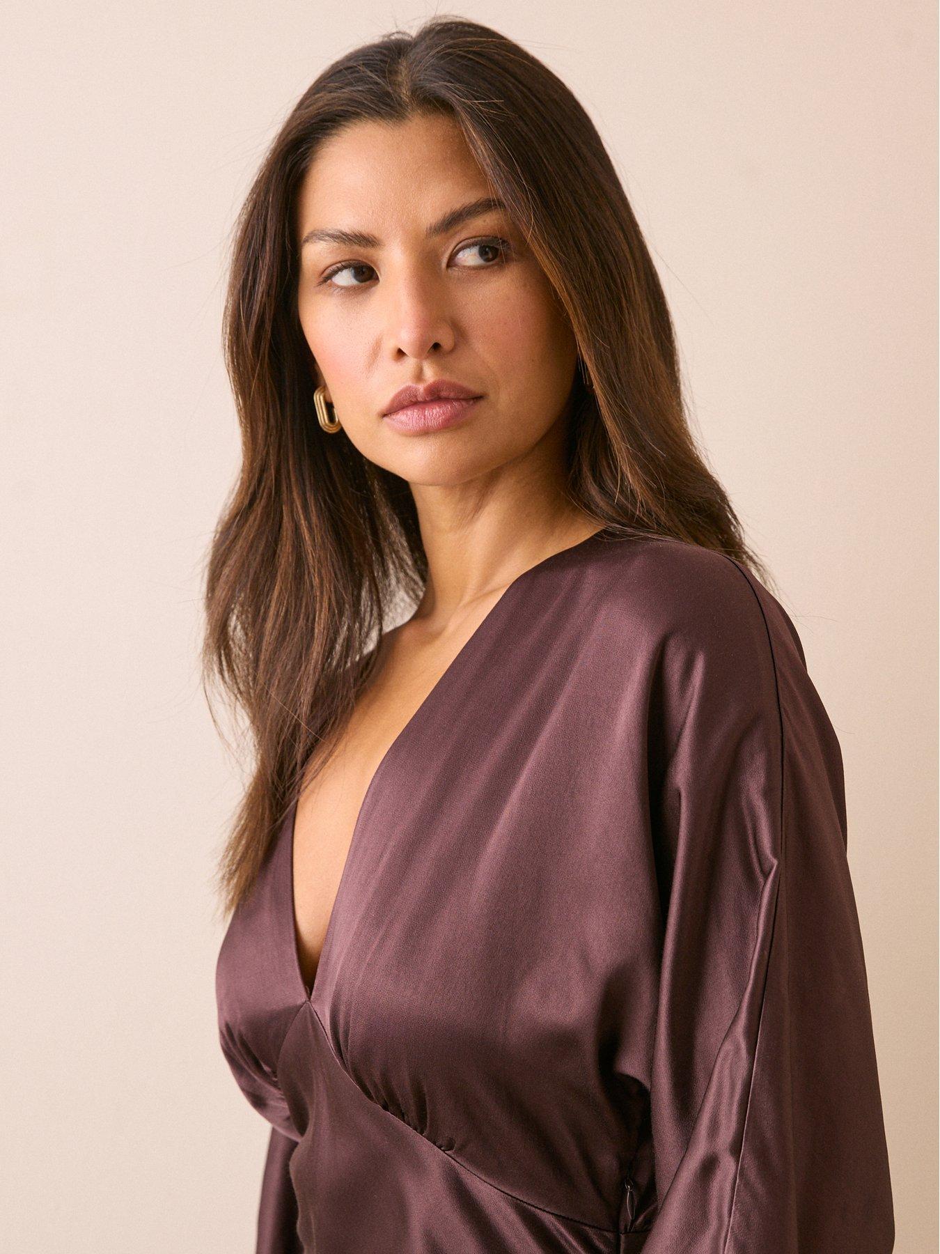 Image 5 of 5 of Nobodys Child Womens Allura Satin-Look V-Neck Blouson Sleeve Midi Dress - Brown