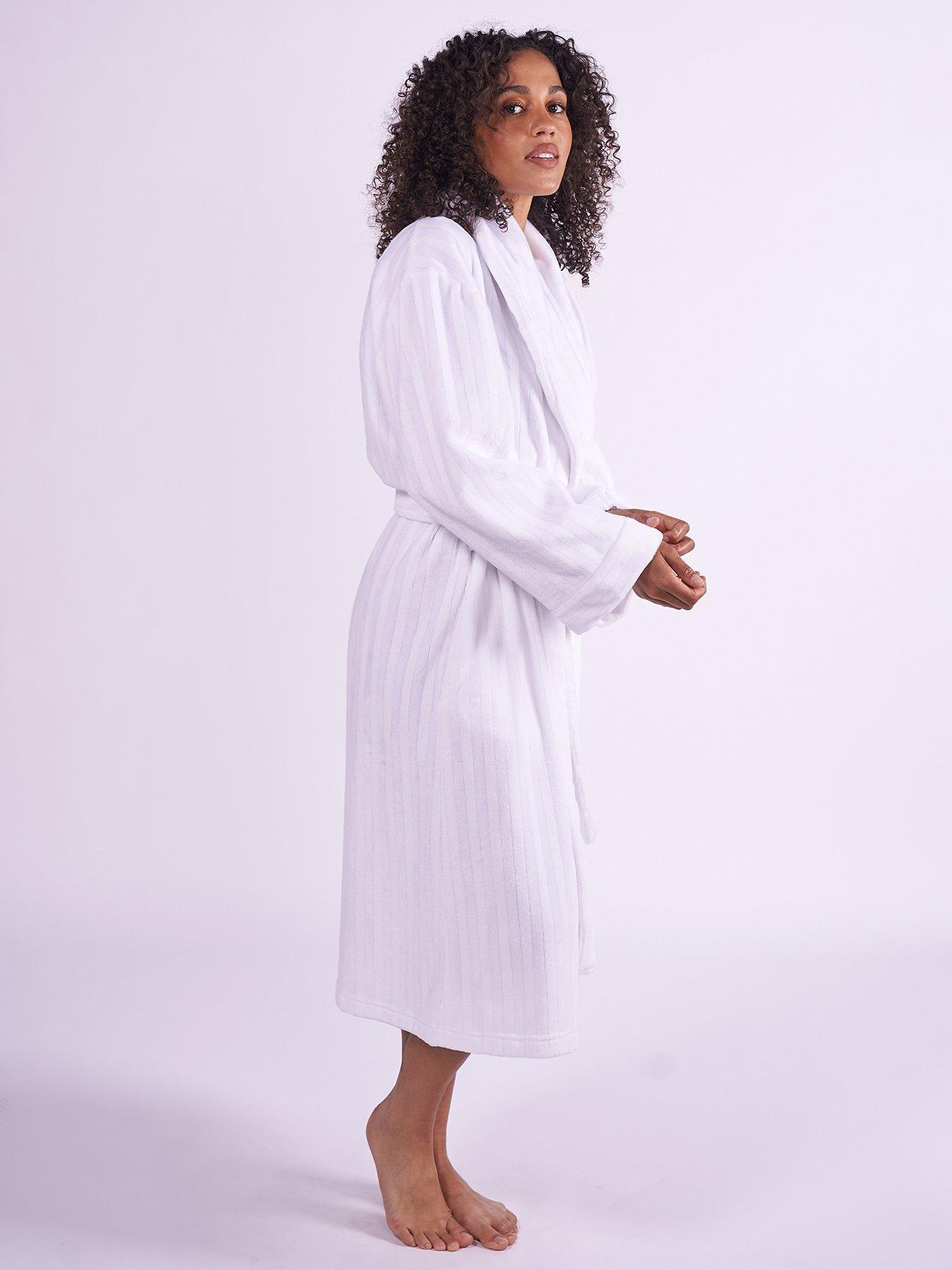 Image 2 of 5 of Cyberjammies Stripe Plush Robe - White