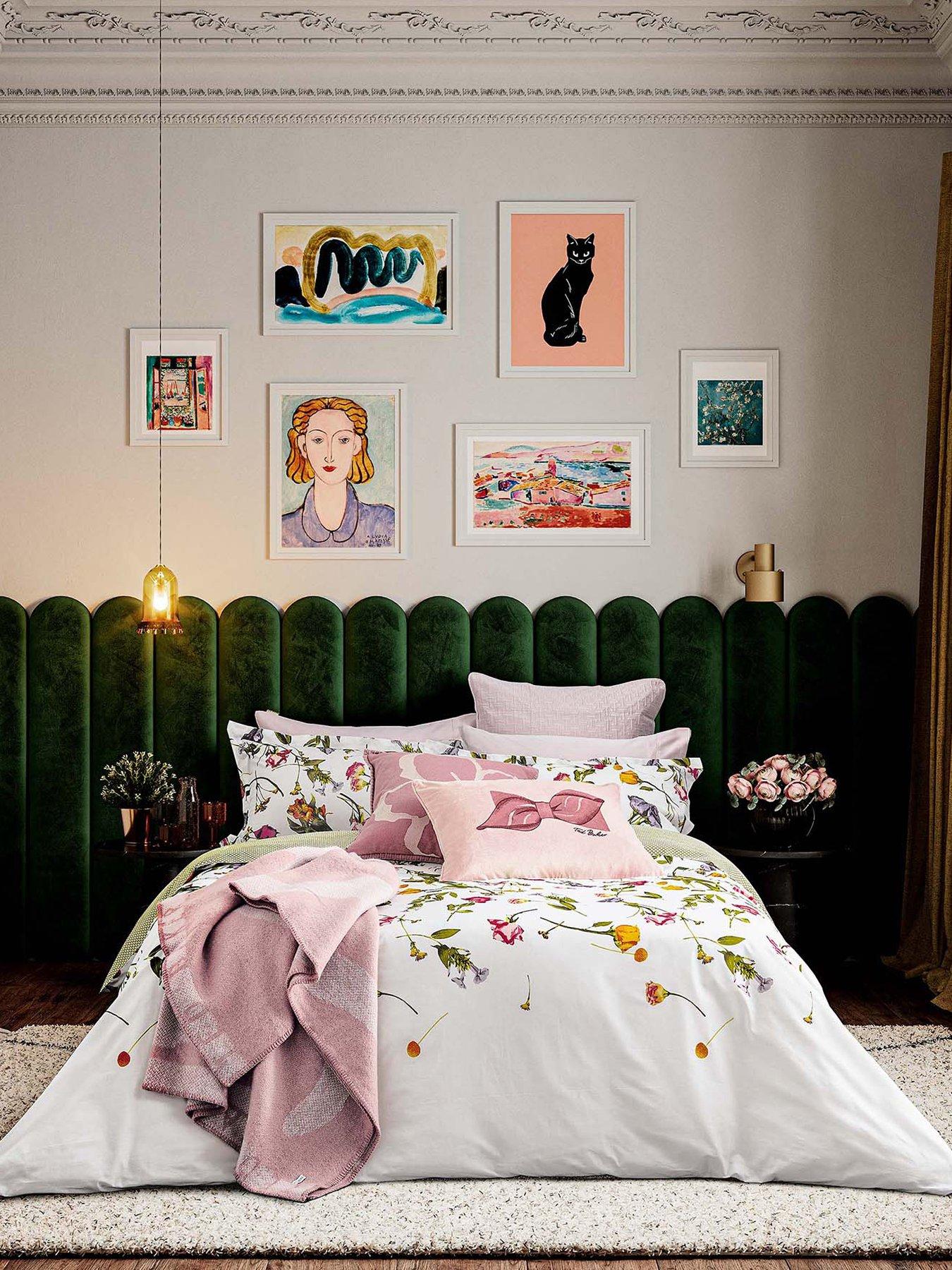 Image 2 of 6 of Ted Baker Scattered Bouquet Cover Set D/B Multi