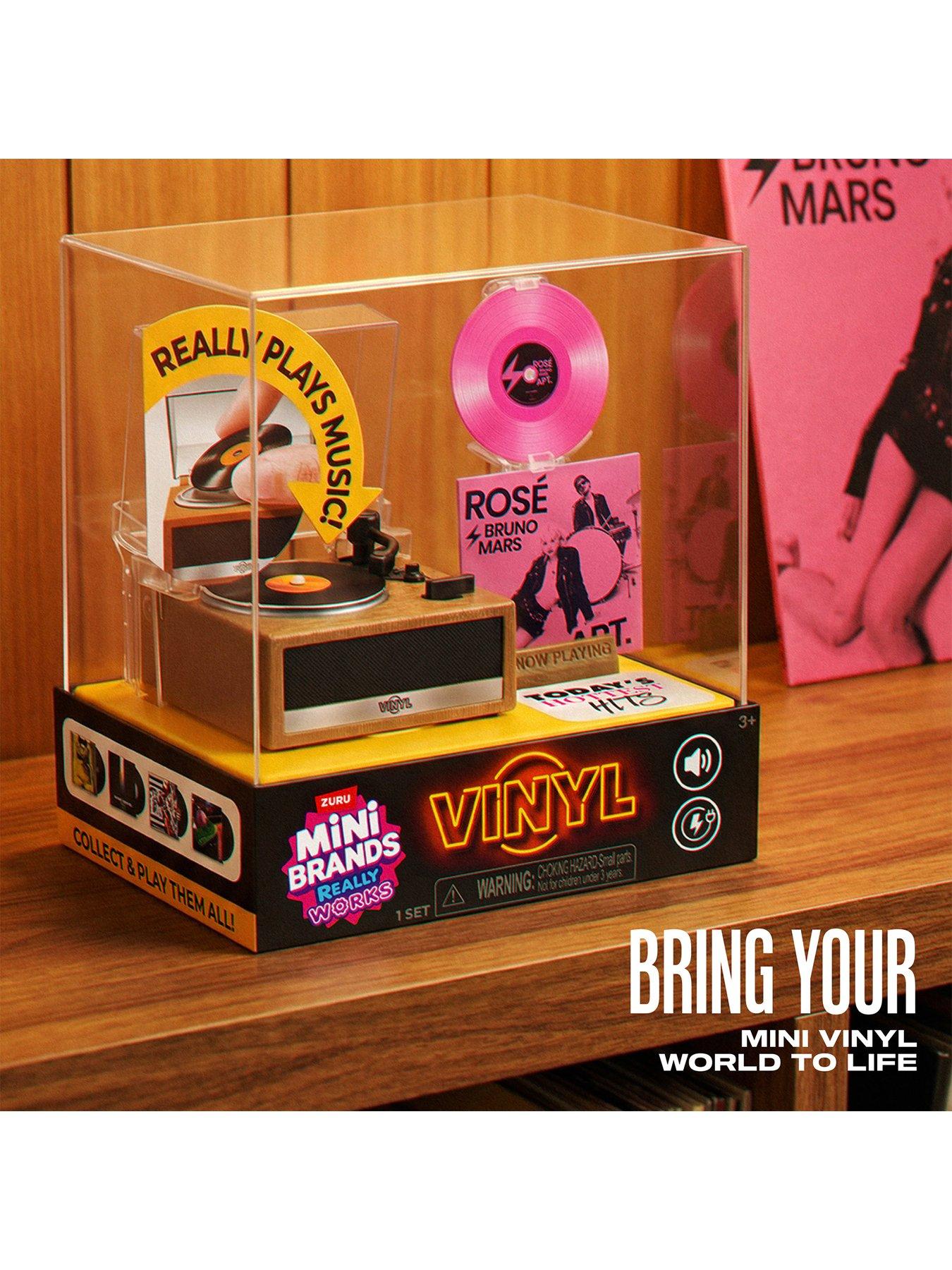 Image 3 of 7 of Mini Brands Vinyls Playset S1