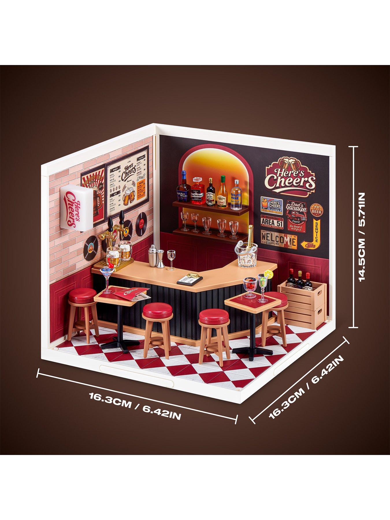 Image 3 of 5 of Mini Brands Spaces Mixed Playset S1