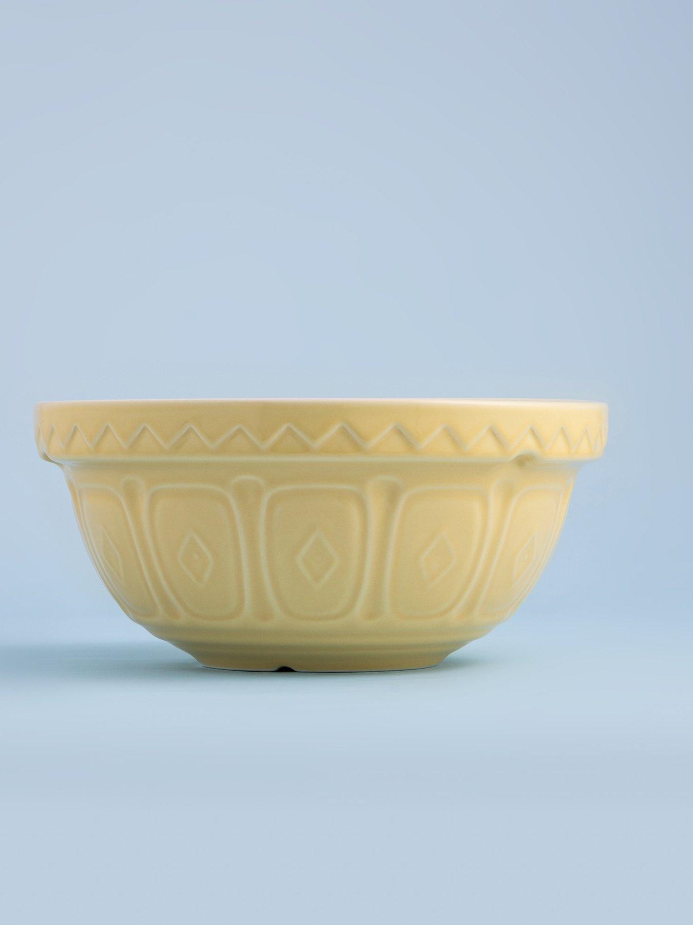 Image 4 of 6 of Mason Cash Colourmix Yellow Mixing Bowl 24cm