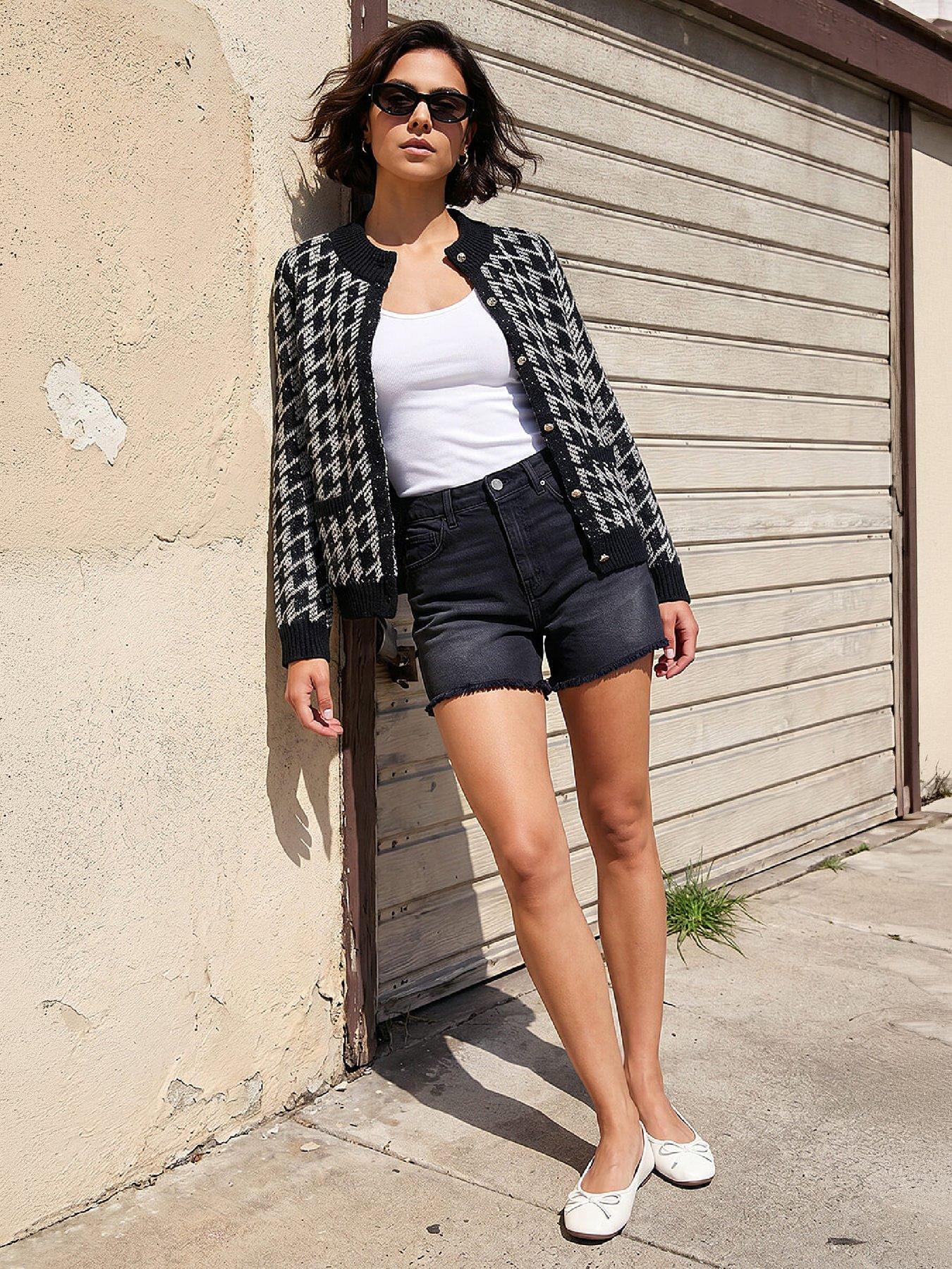 Image 5 of 5 of Roman Dogtooth Cardigan