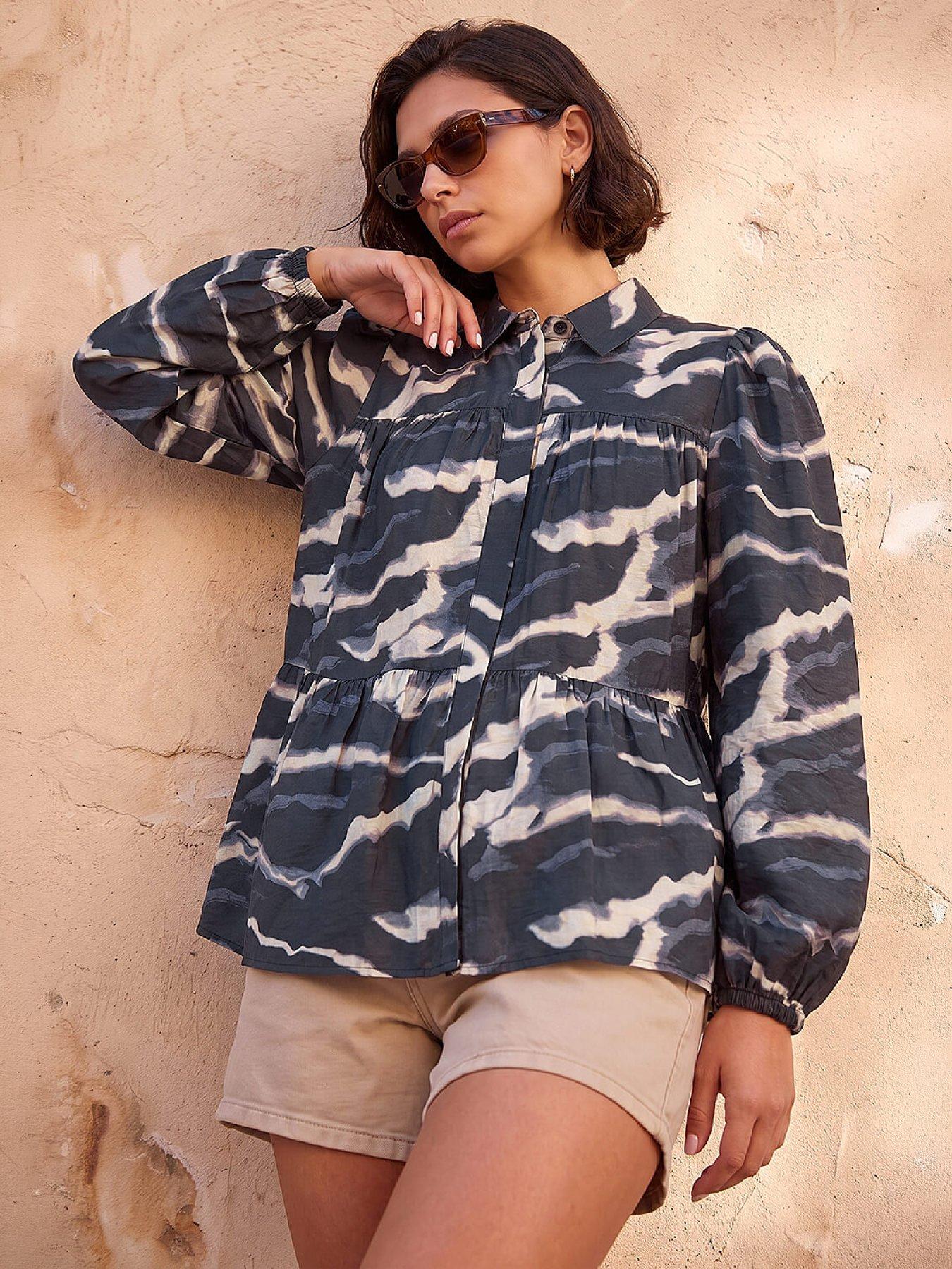 Image 3 of 4 of Roman Abstract Print Tiered Shirt