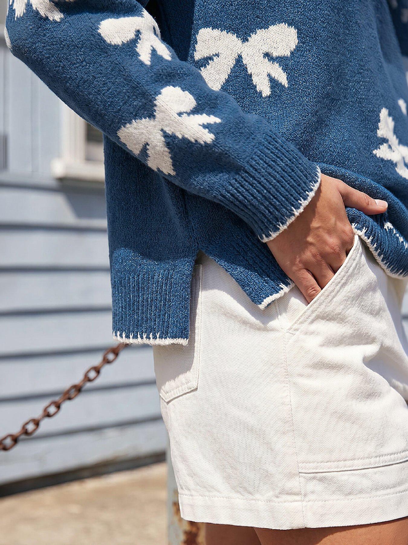 Image 2 of 4 of Roman Bow Contrast Stitch Knit Jumper