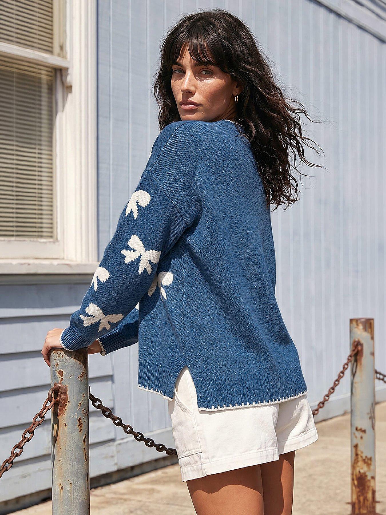 Image 3 of 4 of Roman Bow Contrast Stitch Knit Jumper