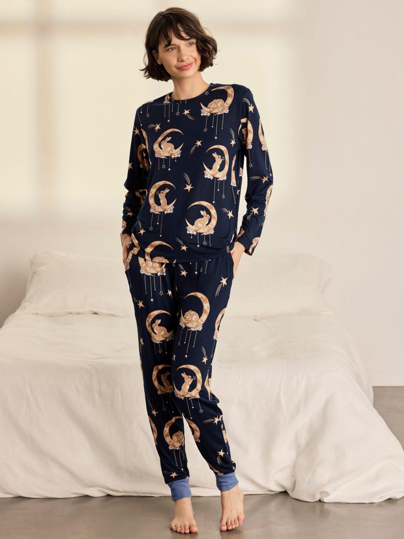 CHELSEA PEERS Lunar Bunny Print Long Pyjama Set - Navy