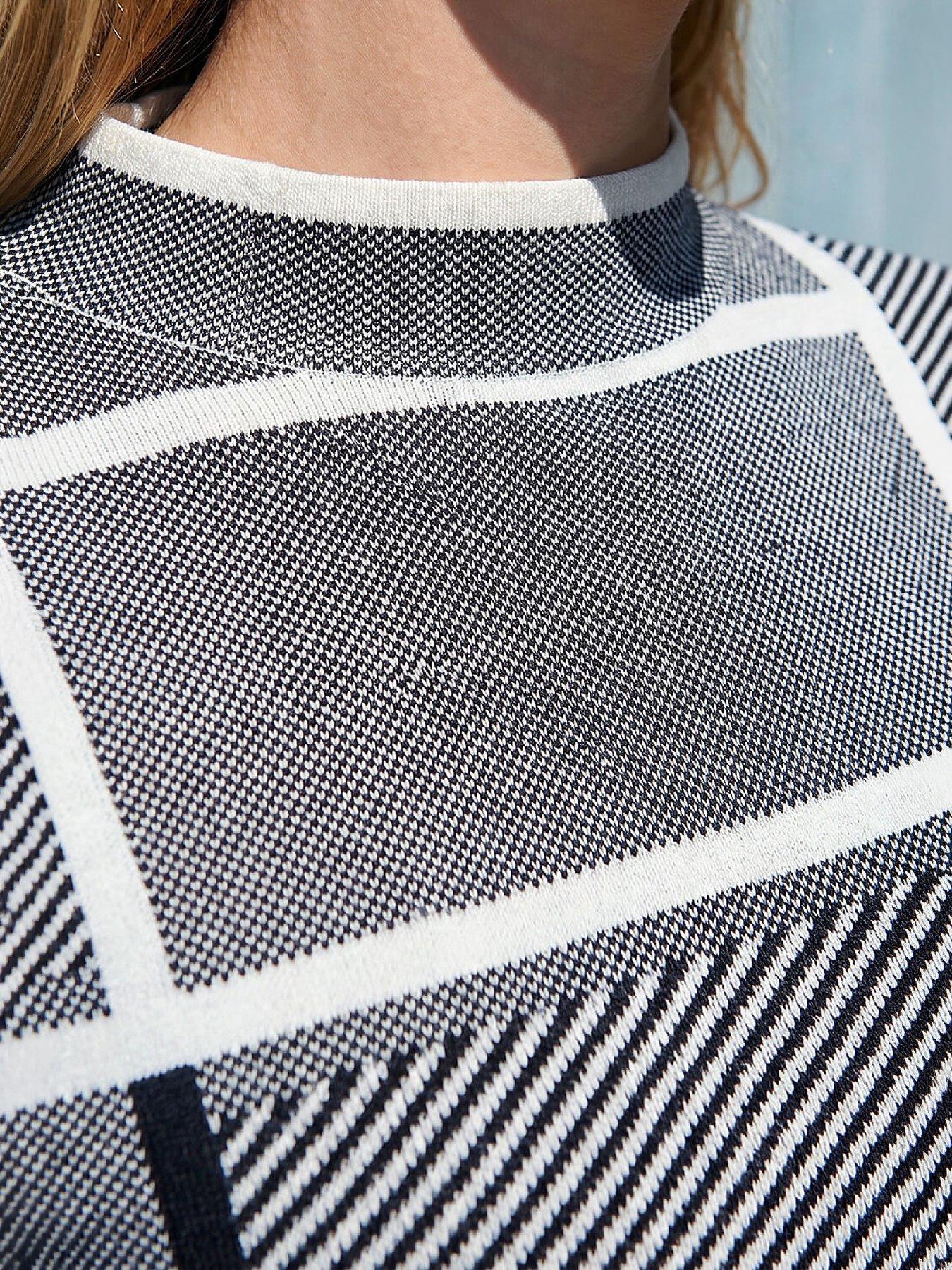 Image 2 of 4 of Roman Check Short Sleeve Jumper