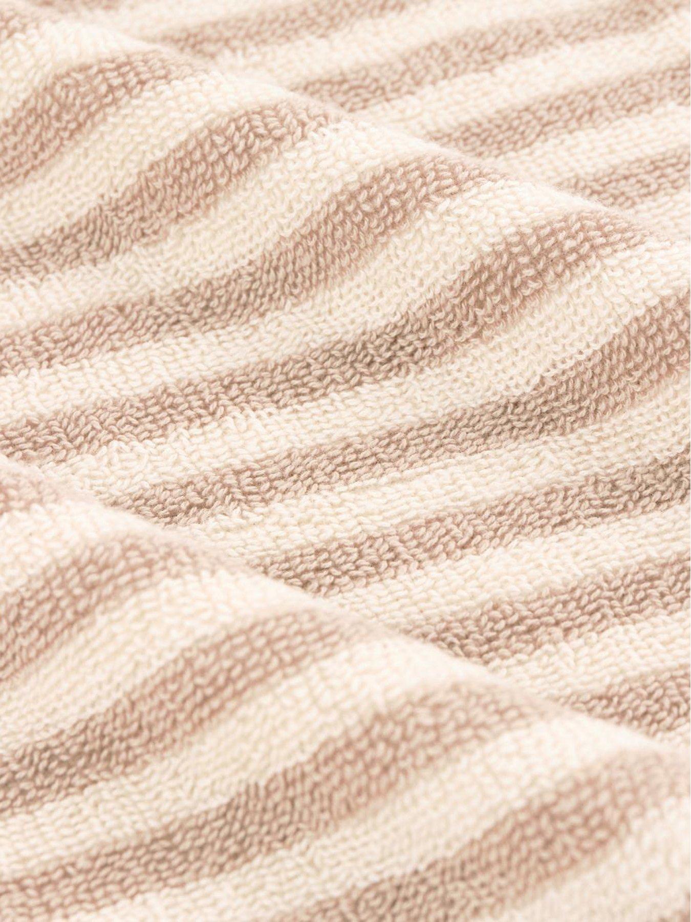 Image 4 of 4 of Yard Hebden 100X180 Xl Bath Sheet Natural