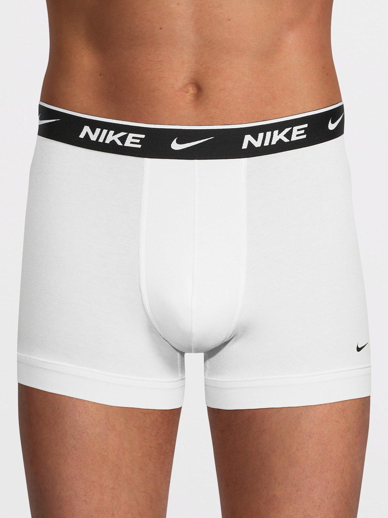 Image 2 of 3 of Nike Mens Essential Cotton Straight 5 Pack Trunks - Black