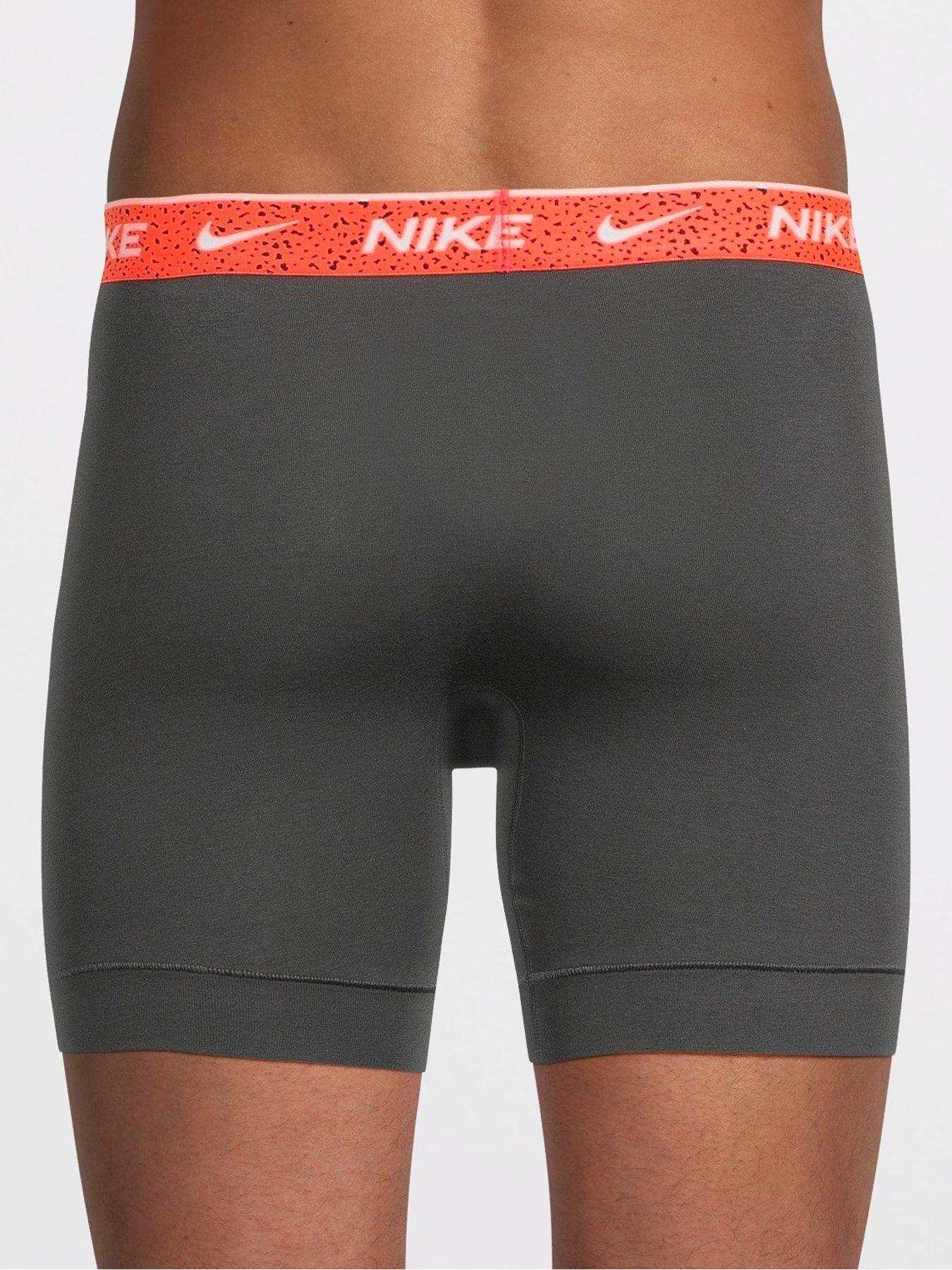 Image 3 of 3 of Nike Mens Essential Cotton Straight 3 Pack Boxer Briefs - Multi
