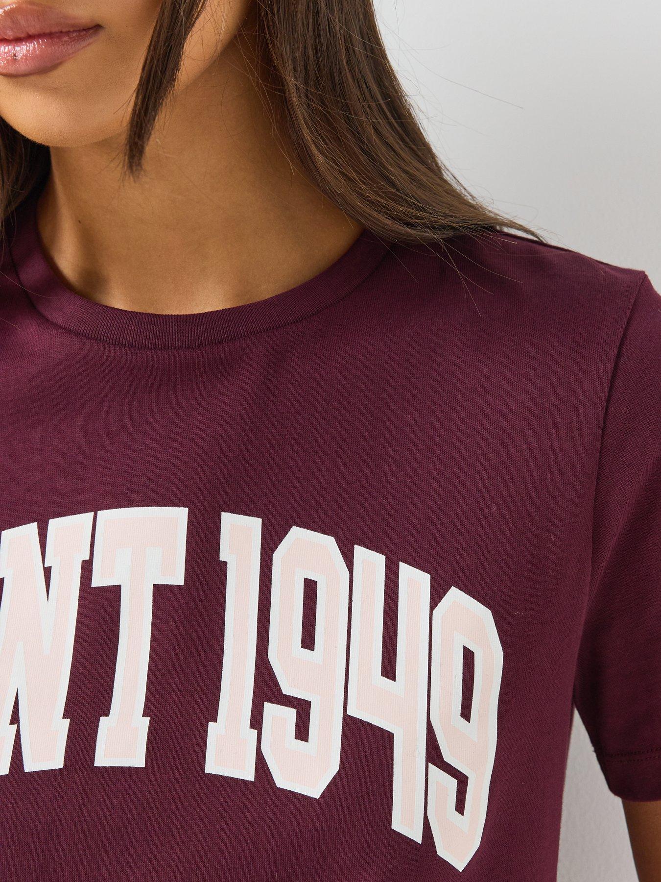 Image 4 of 5 of GANT Womens Regular Graphic Crew Neck T-Shirt - Red
