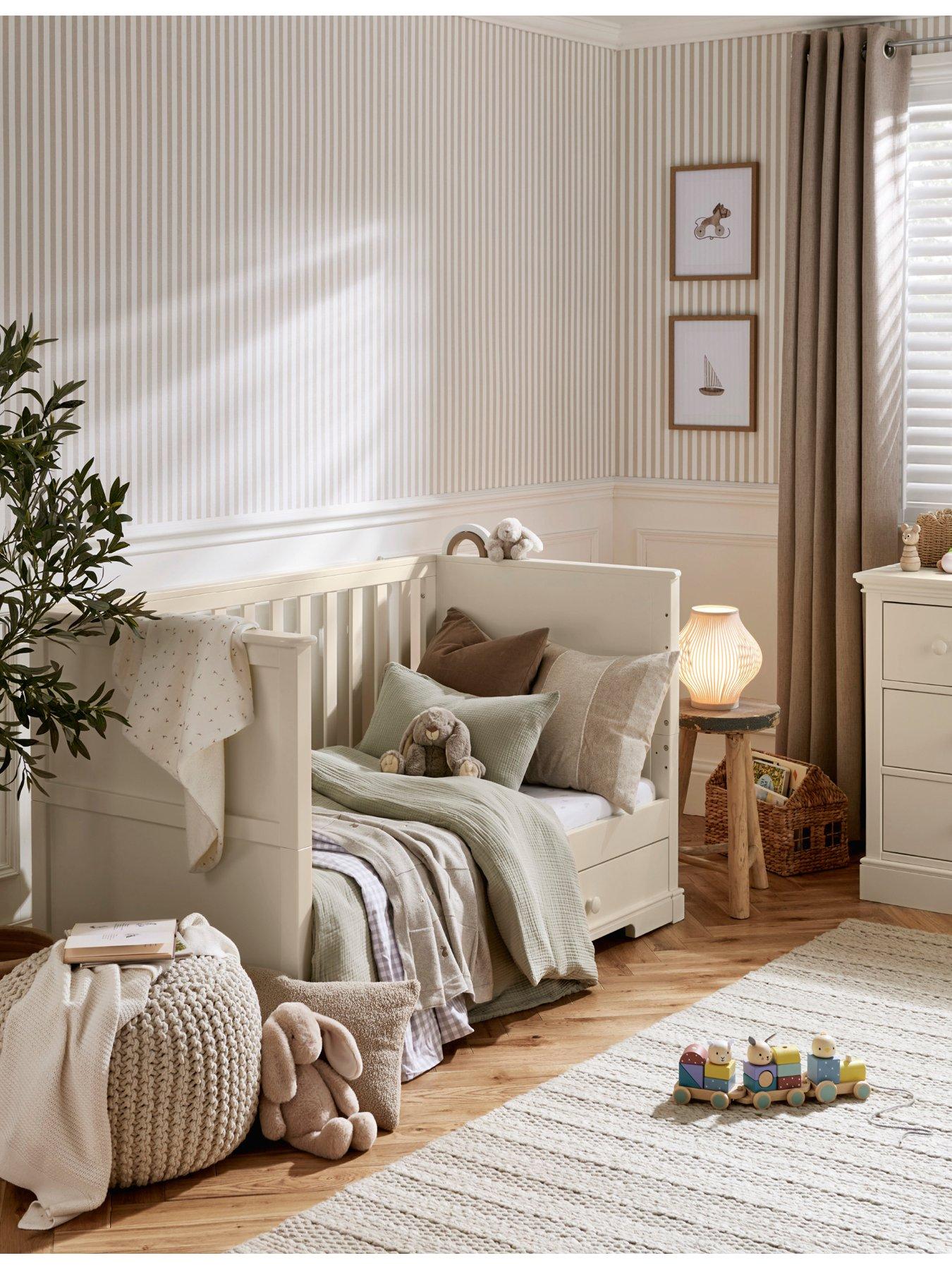 Image 4 of 7 of Mamas & Papas Oxford Set (Cotbed & Dresser) Cashmere