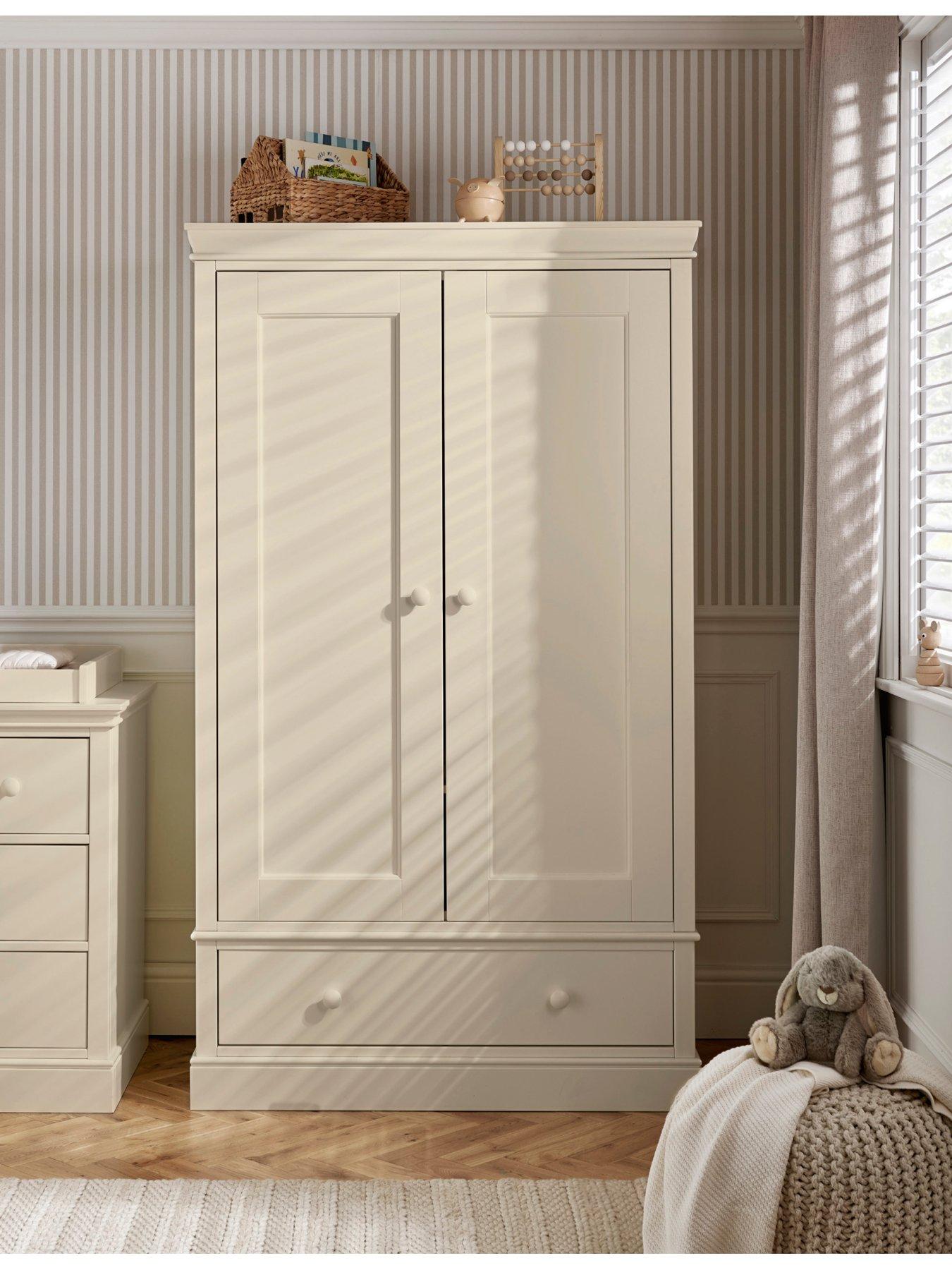 Image 5 of 7 of Mamas & Papas Oxford Range (Cotbed, Dresser & Wardrobe) Cashmere