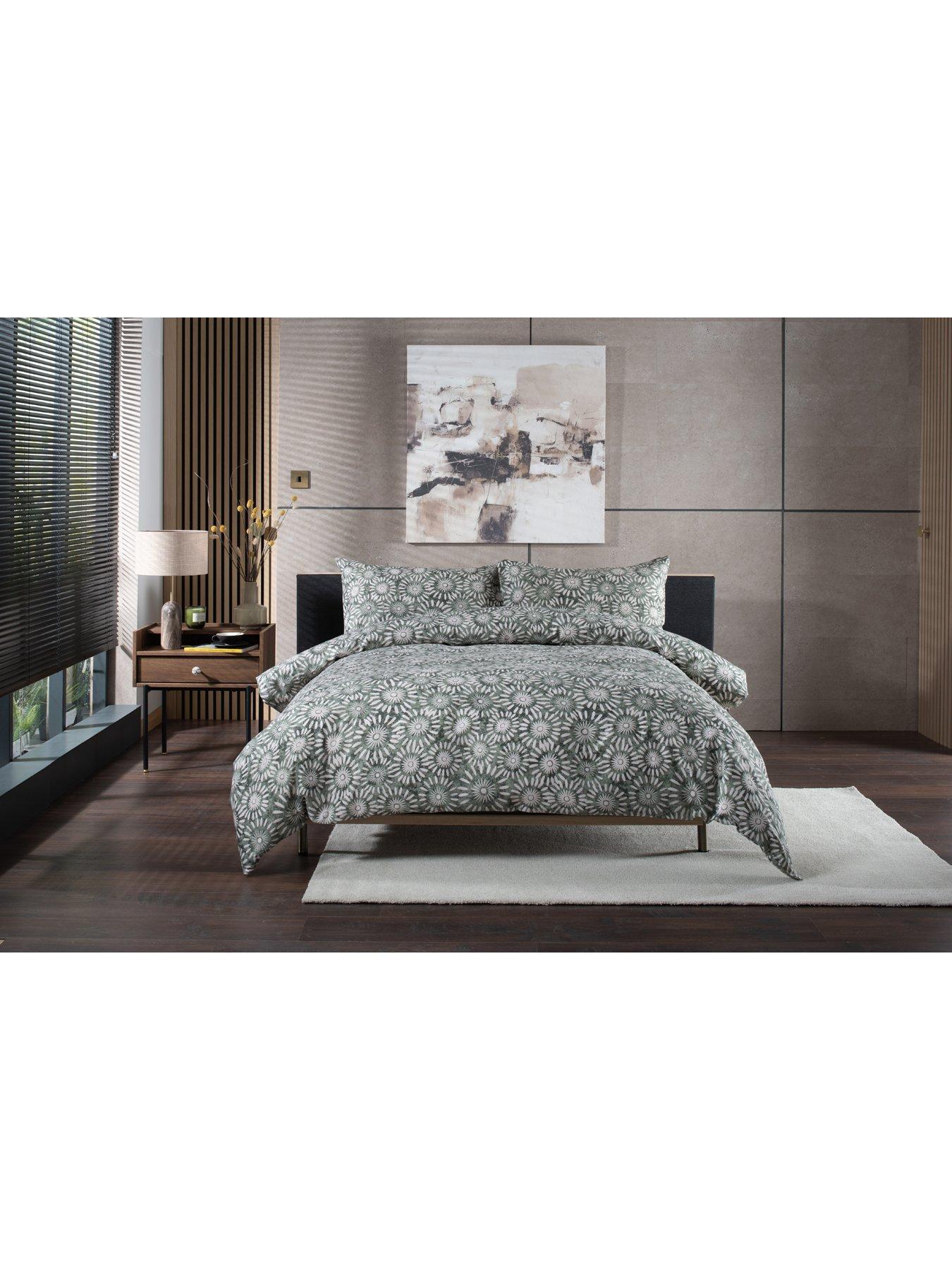 Image 3 of 6 of Studio 1846 Thompson Sage Single Duvet Set