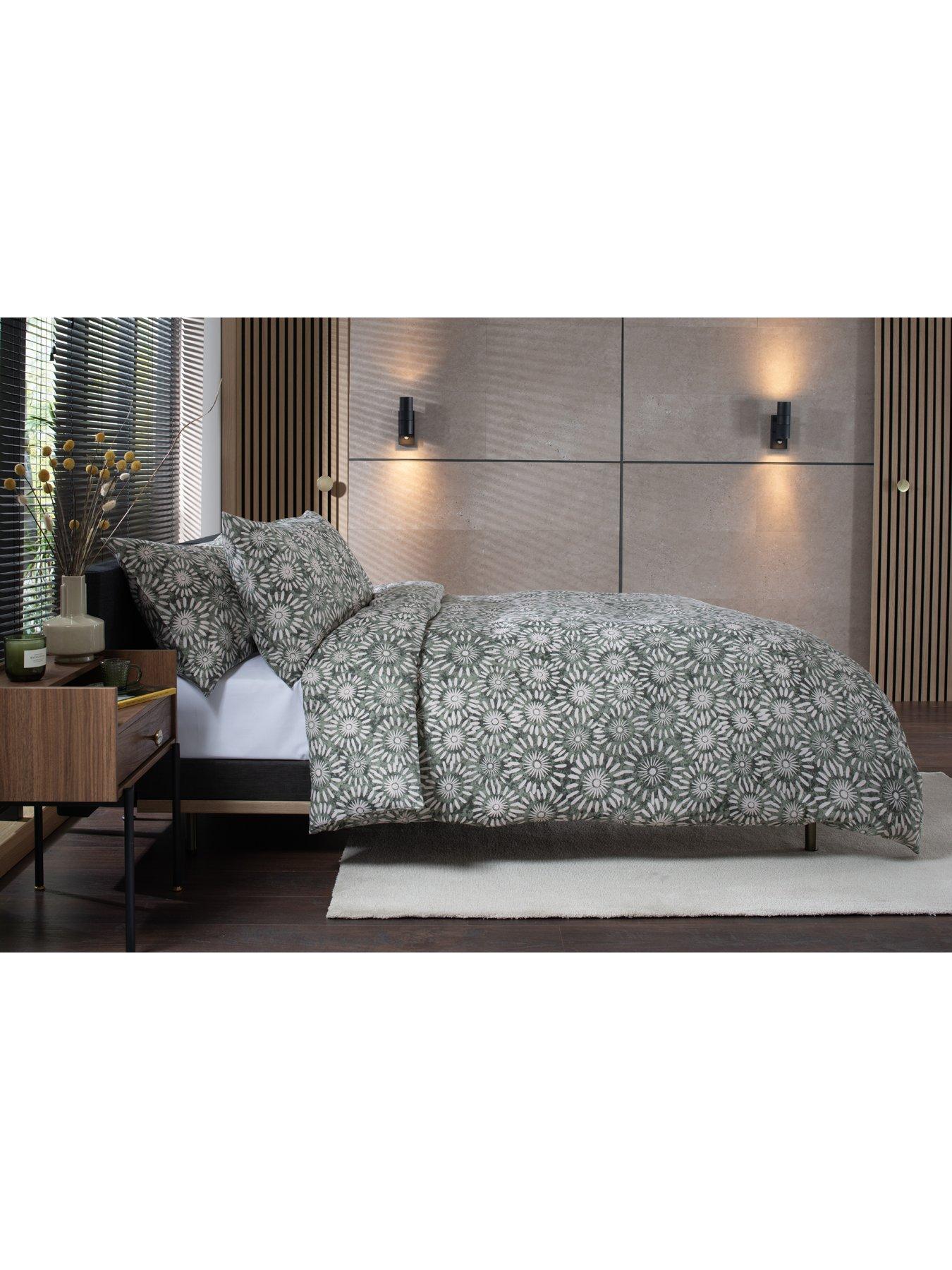 Image 6 of 6 of Studio 1846 Thompson Sage Single Duvet Set
