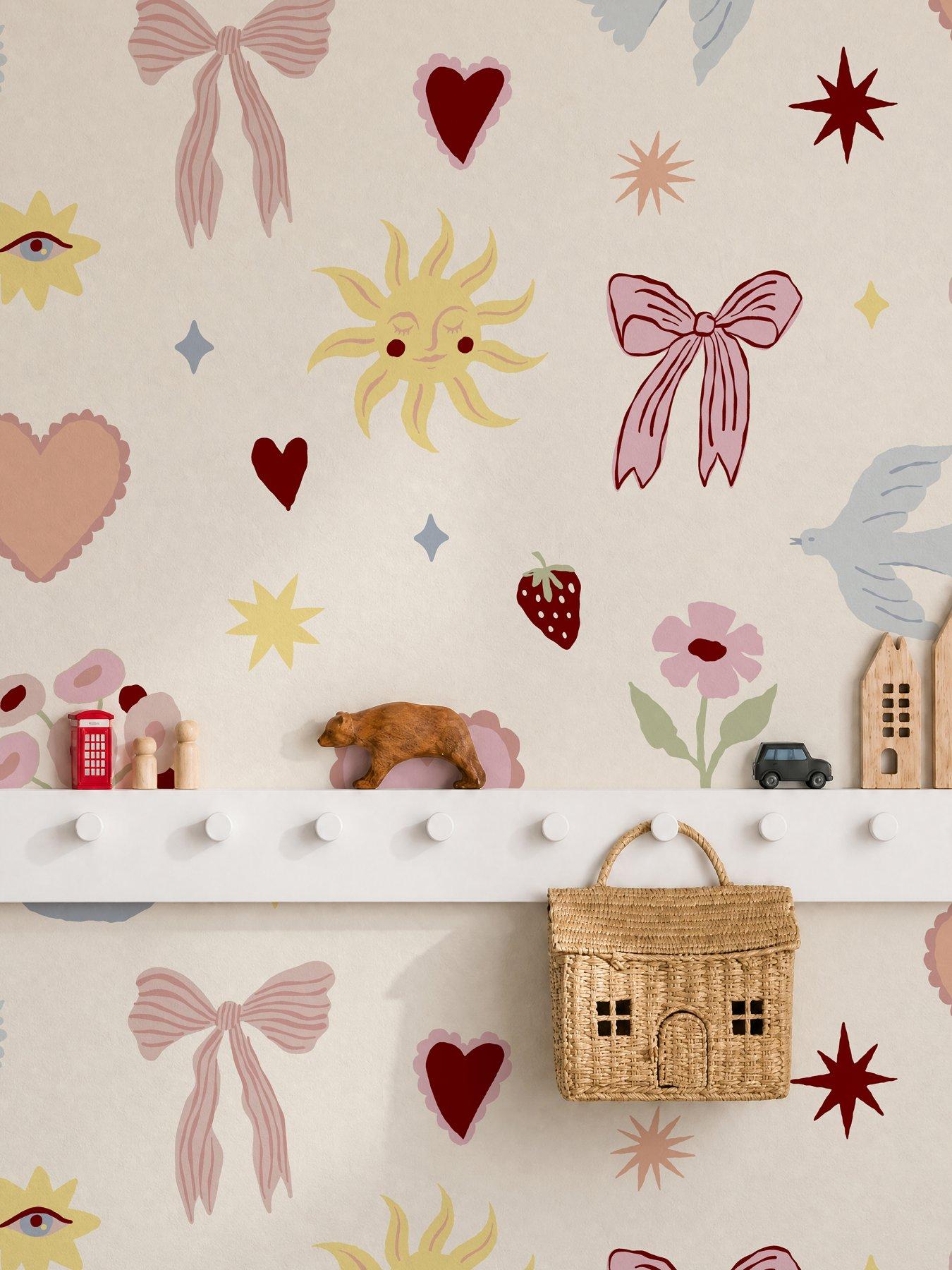 ARTHOUSE Hearts & Ribbons Multi Walpaper