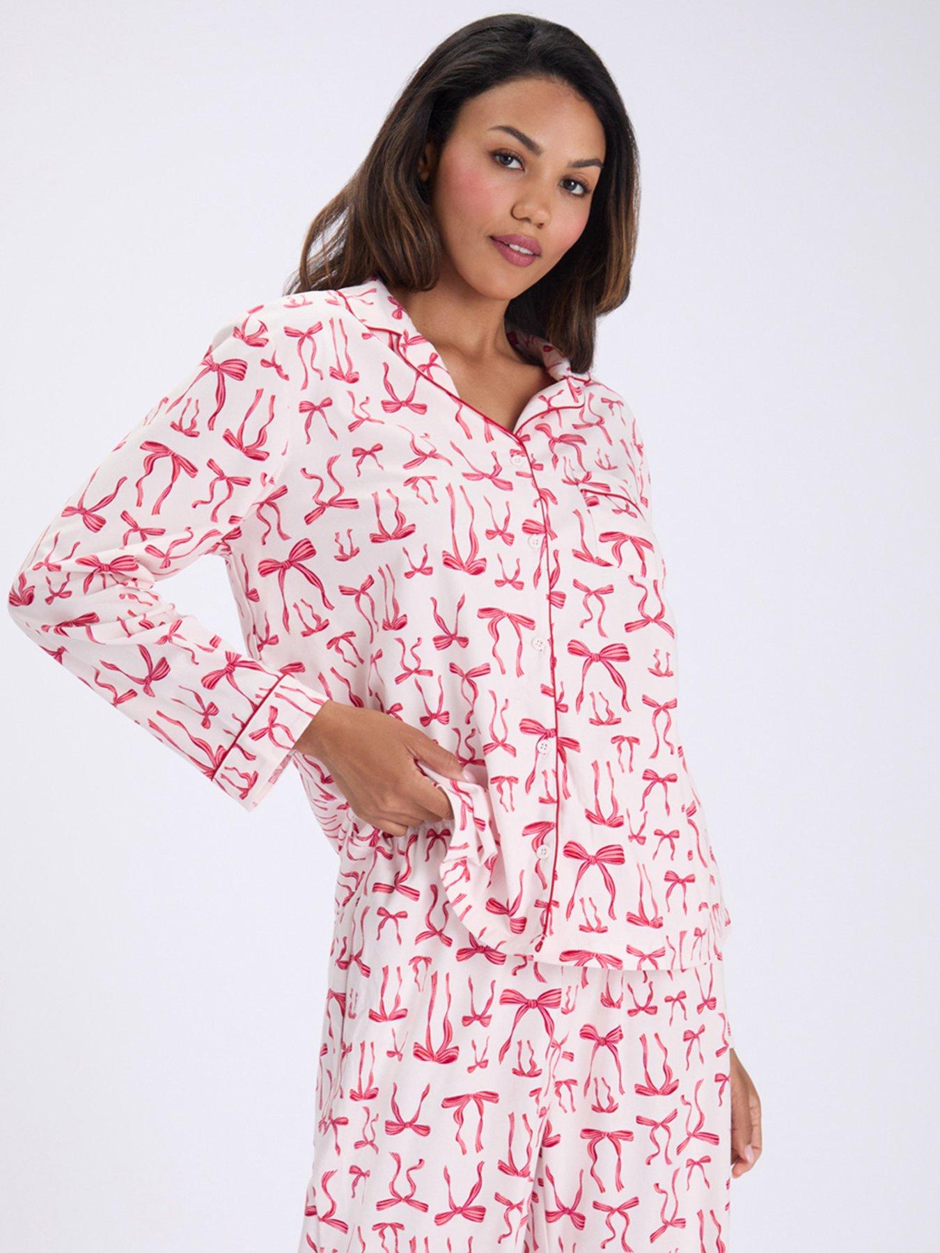 Image 4 of 6 of Boux Avenue Boux Avenue Flutter Bows Pj In A Bag - Ivory Mix