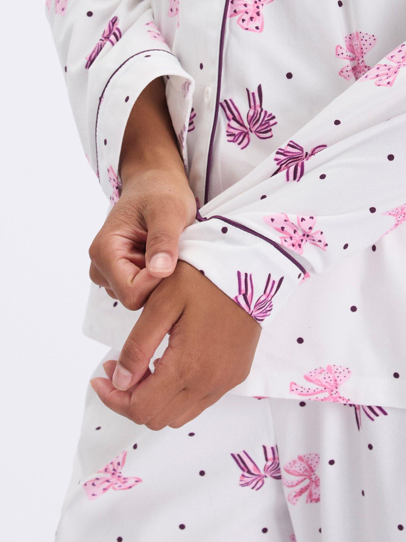 Image 6 of 7 of Boux Avenue Multi Bow Pjs In A Bag - Ivory Mix