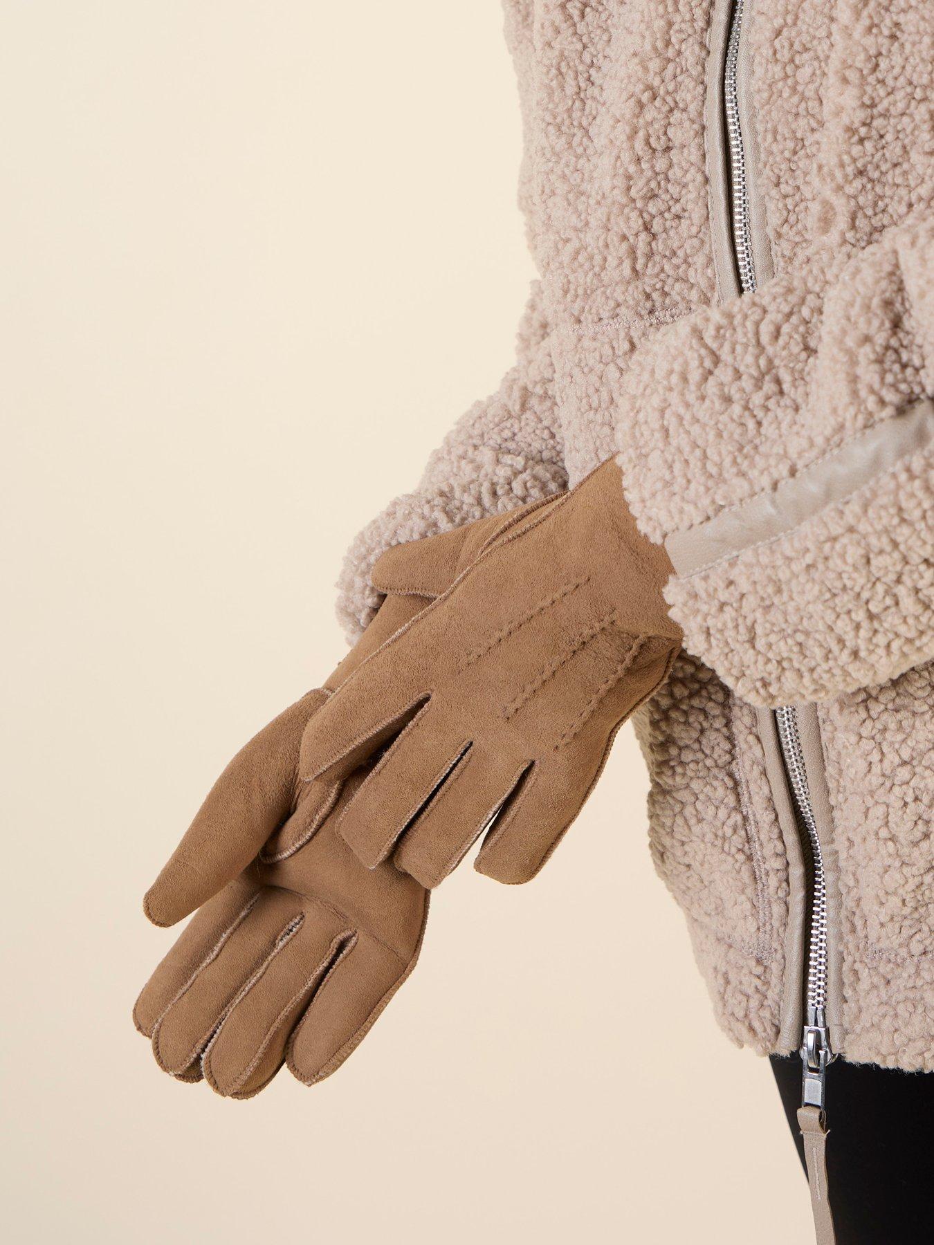 Image 5 of 5 of Just Sheepskin Womens Iris Sheepskin Gloves - Chesnut