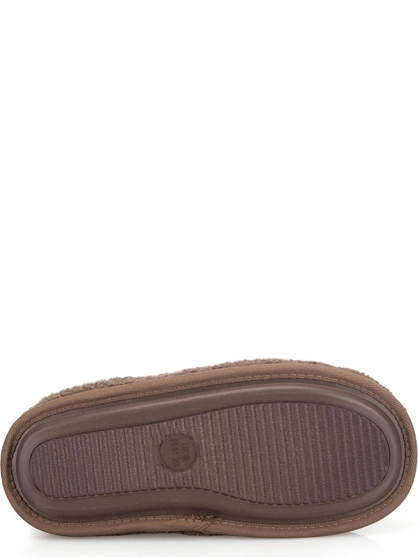 Image 4 of 5 of Totes Isotoner Womens Borg Swept Back Mule Slippers - Brown