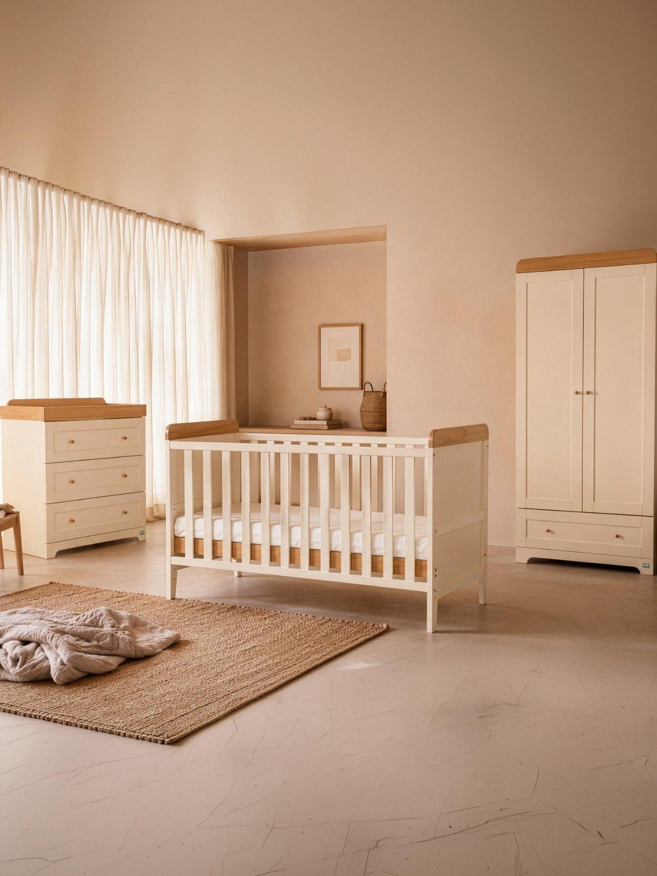 Image 1 of 7 of Tutti Bambini Rio 3pc Room Set - Cashmere/Honey Oak