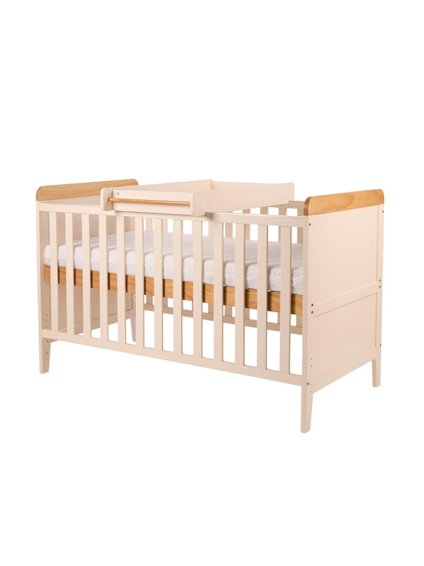 Image 3 of 7 of Tutti Bambini Rio 3pc Room Set - Cashmere/Honey Oak