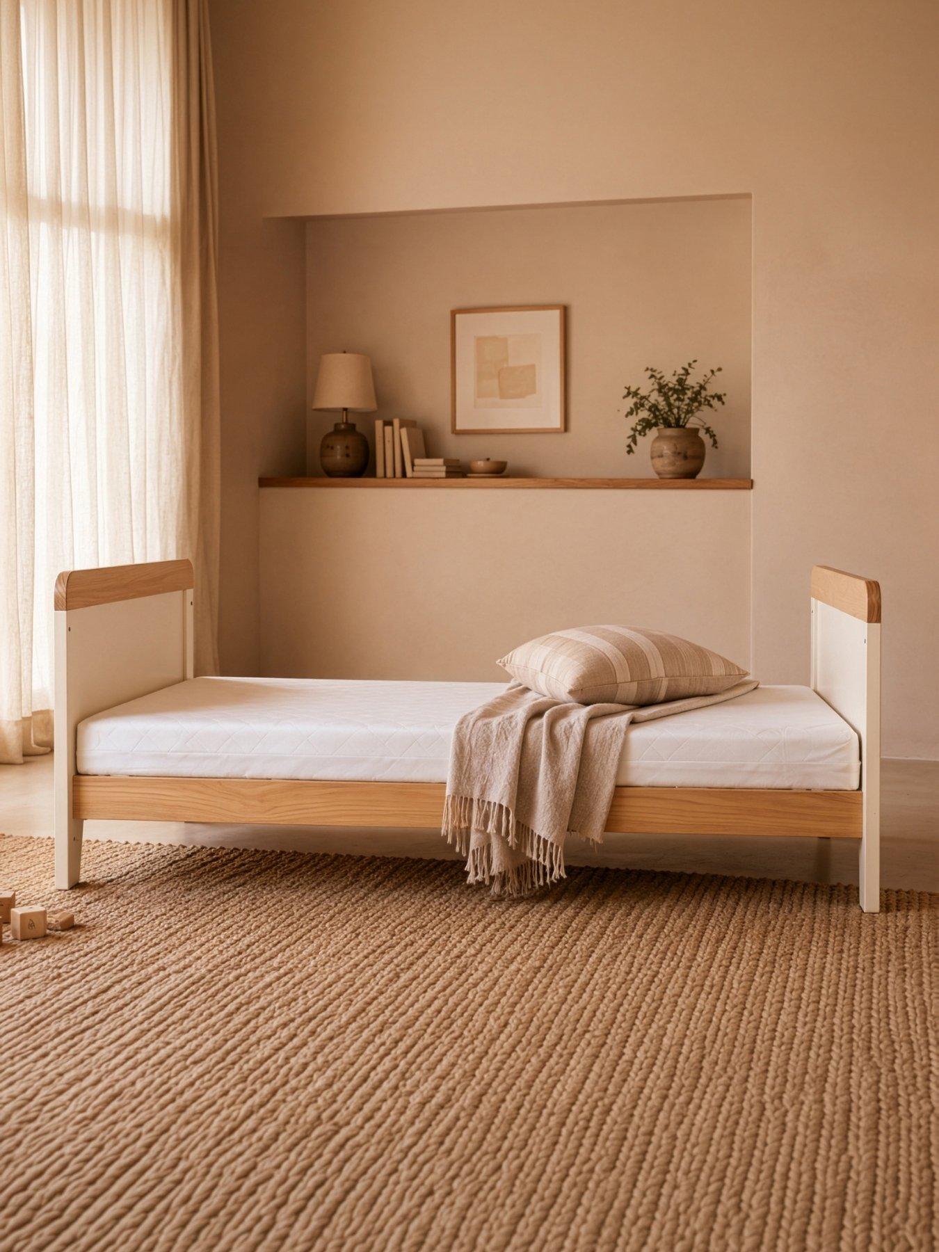 Image 7 of 7 of Tutti Bambini Rio 3pc Room Set - Cashmere/Honey Oak