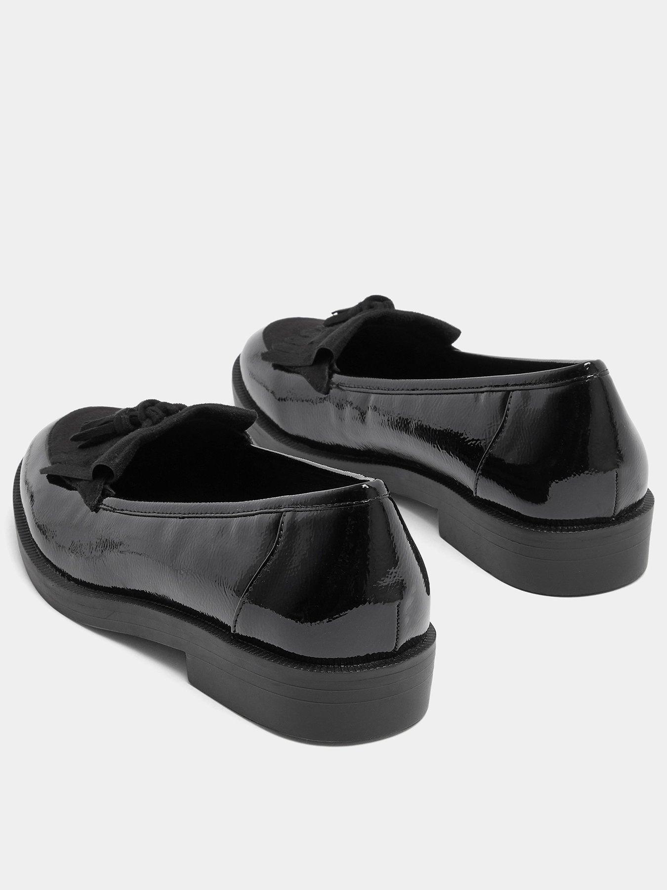 Image 3 of 4 of Yours Womens Extra Wide Fit Fringe Tassel Glossy Loafer - Black