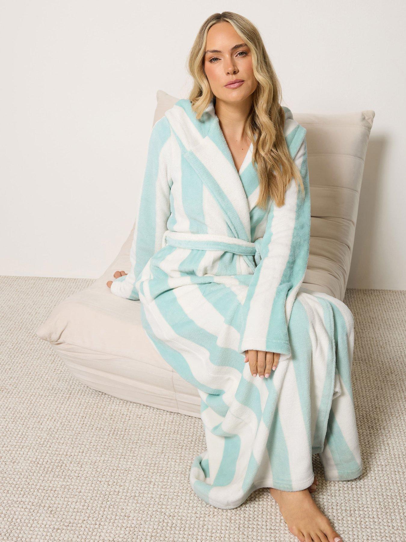 Image 3 of 4 of Long Tall Sally Tall Hooded Maxi Robe