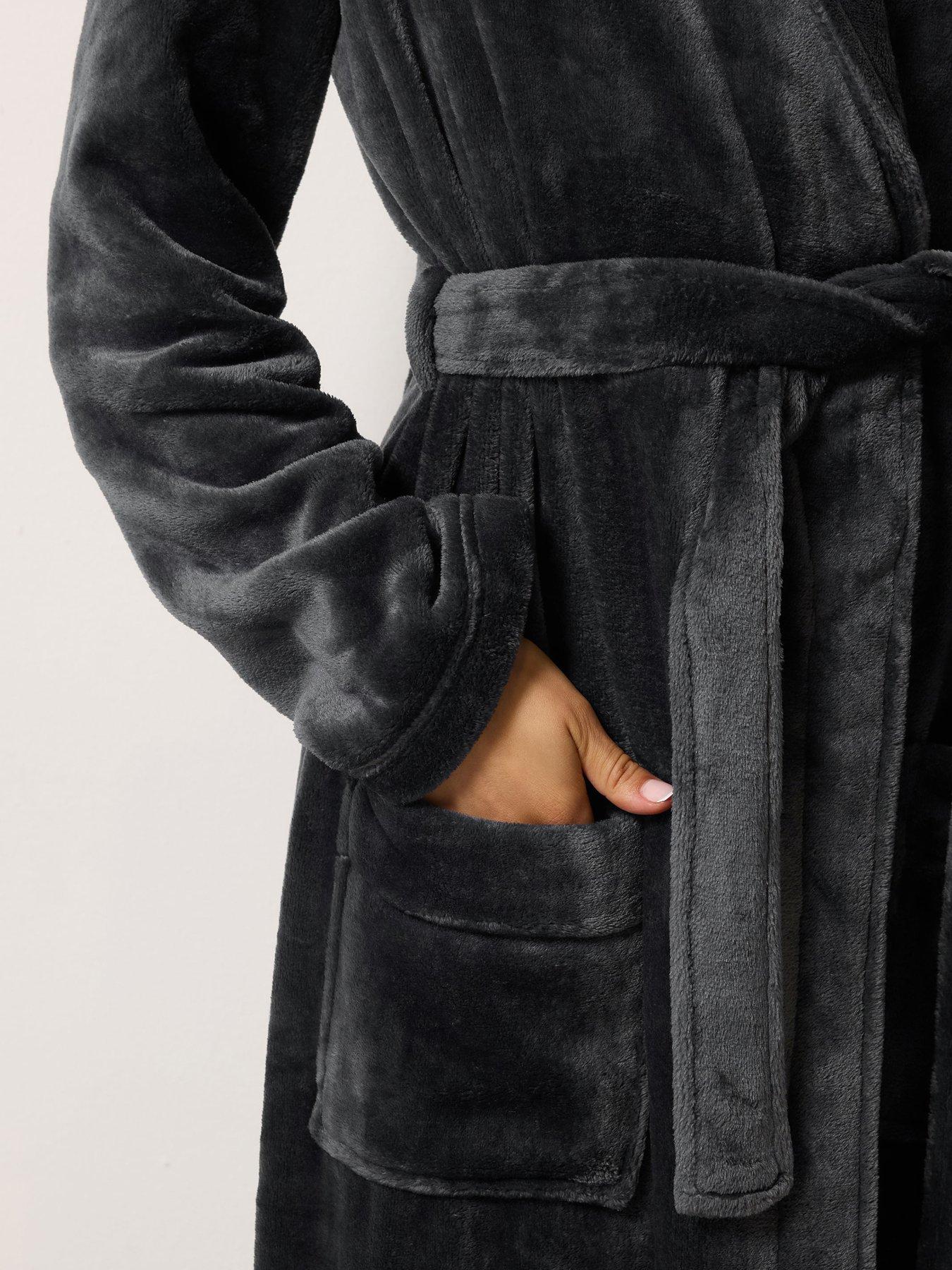 Image 4 of 4 of Long Tall Sally Tall Super Luxe Shawl Maxi Robe