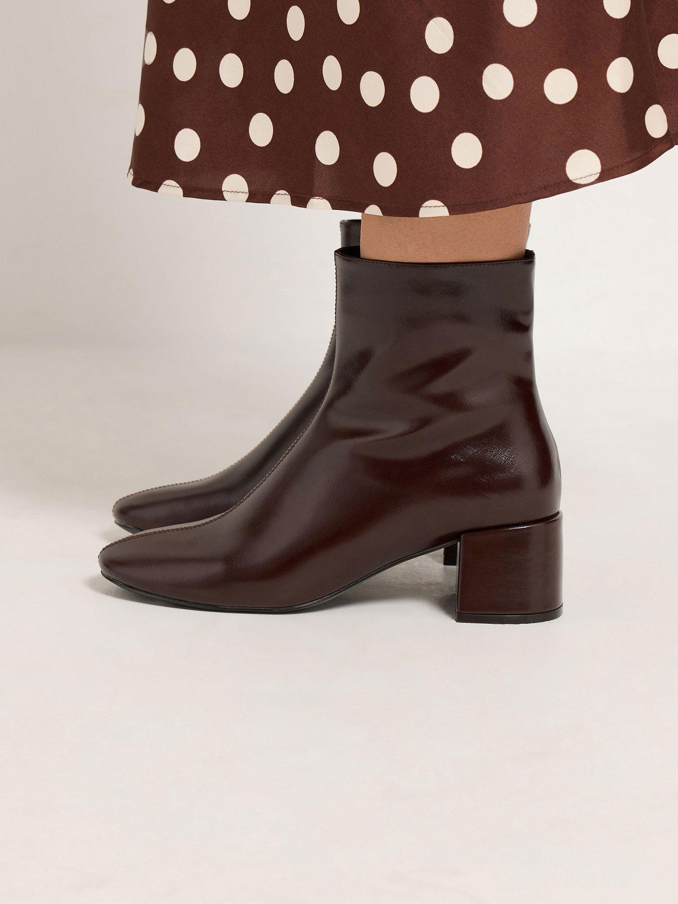 Image 4 of 4 of Yours Womens Wide Fit Almond Toe Block Heel Ankle Boots - Brown