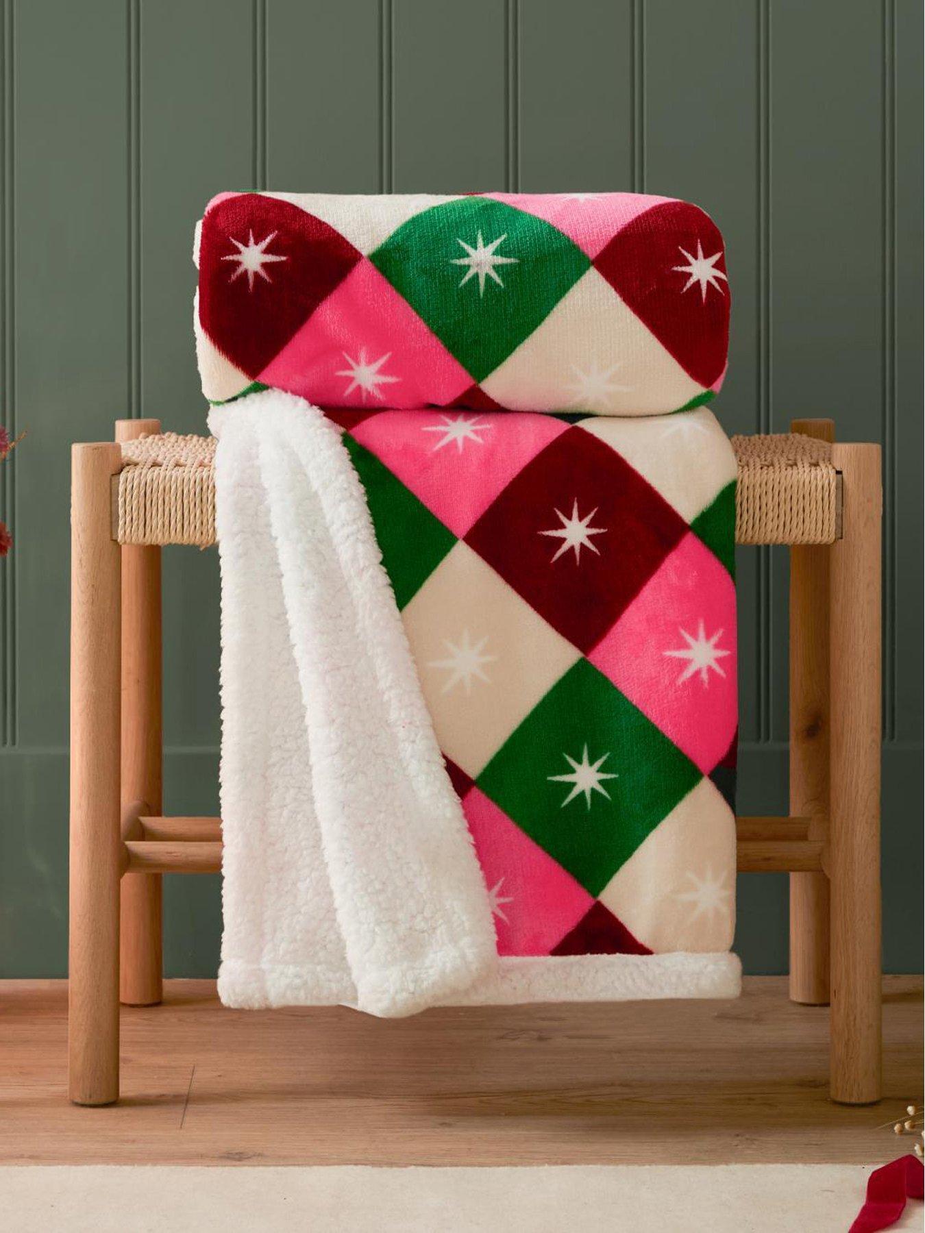 Image 1 of 6 of Furn STAR SHERPA 140X180 THROW MULTI