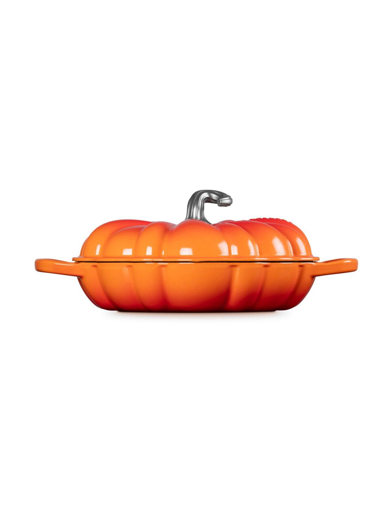 Image 4 of 6 of Le Creuset Cast Iron Signature Pumpkin Shallow Casserole 28cm Volcanic Gold Knob
