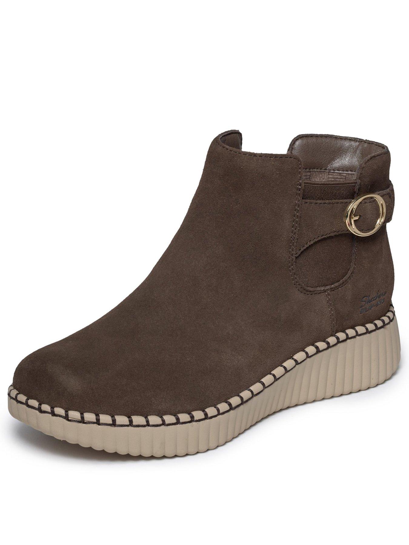 Image 3 of 5 of Skechers Wilshire Blvd Ankle Boot