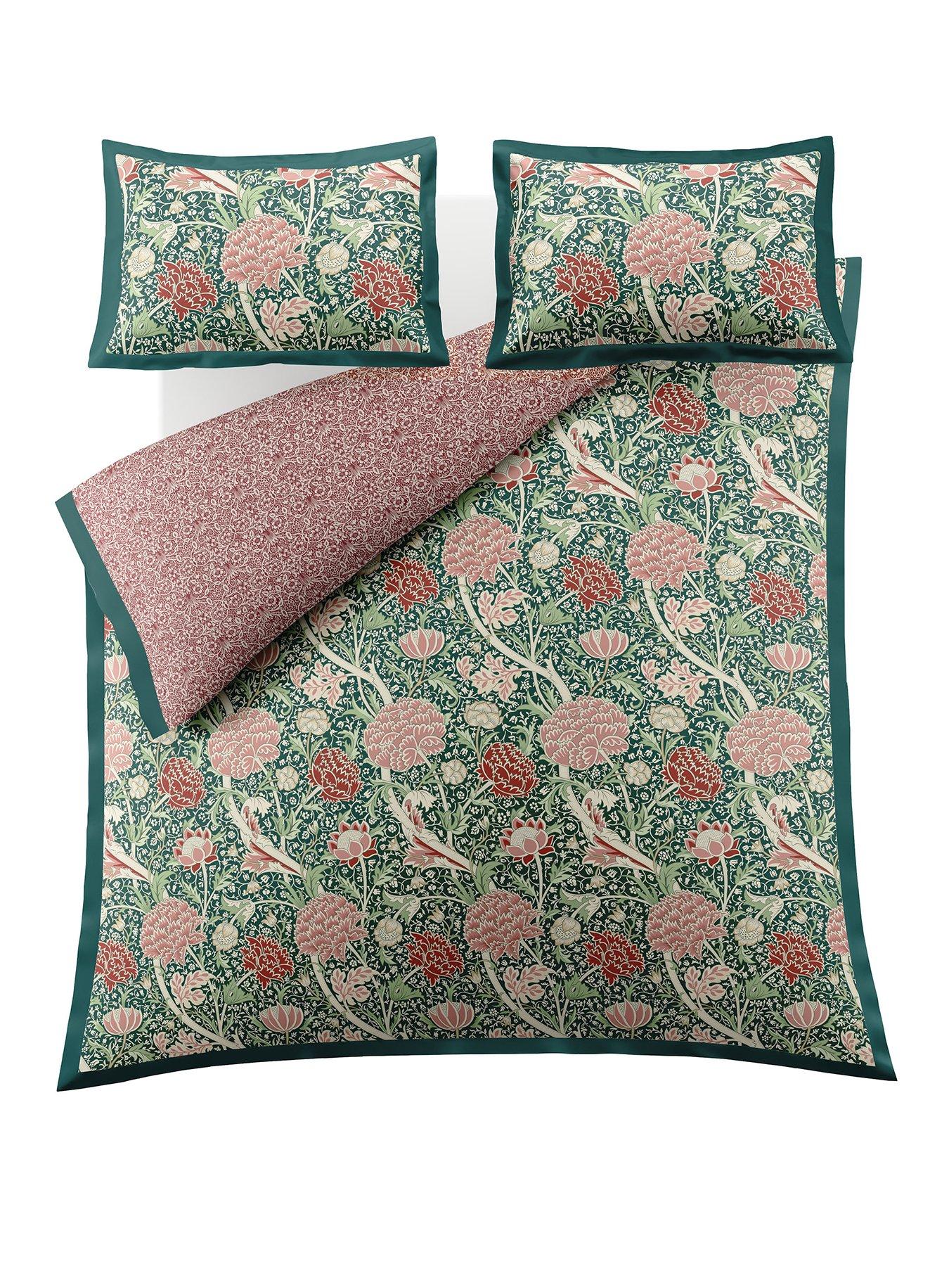 Image 2 of 7 of William Morris at Home Cray Quilt Set