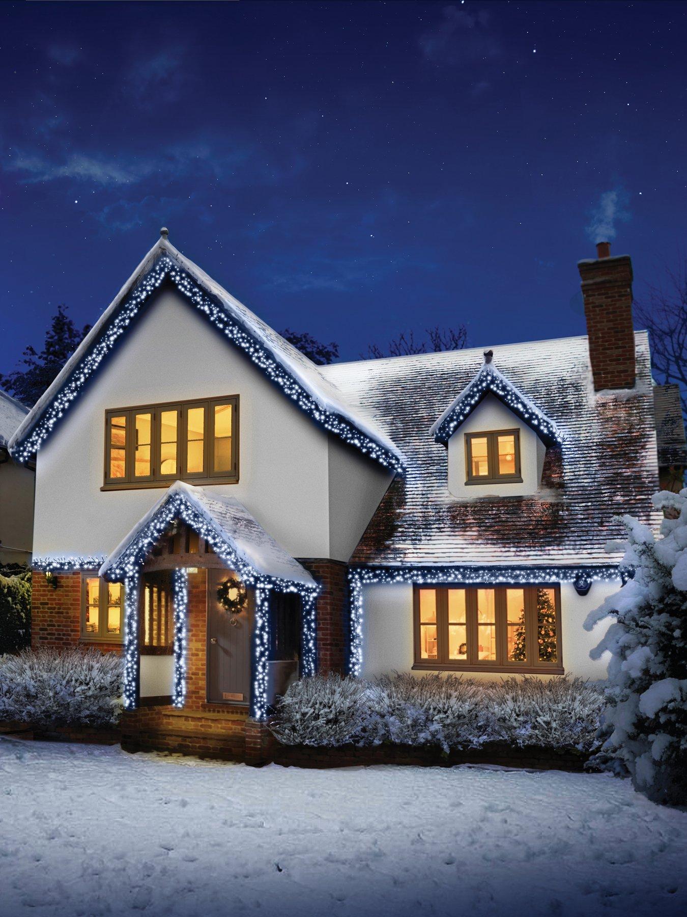 Image 2 of 6 of Premier Decorations 960 Multi Action Cluster Lights With White Led