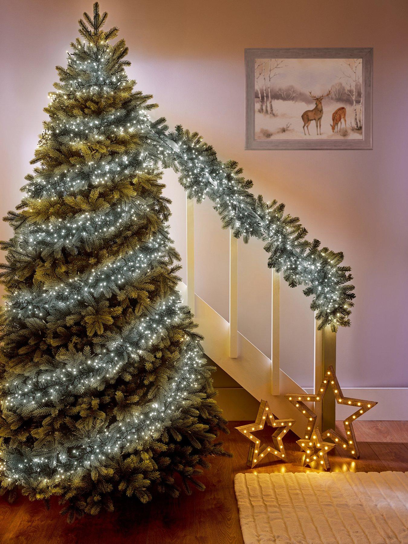 Image 3 of 6 of Premier Decorations 960 Multi Action Cluster Lights With White Led