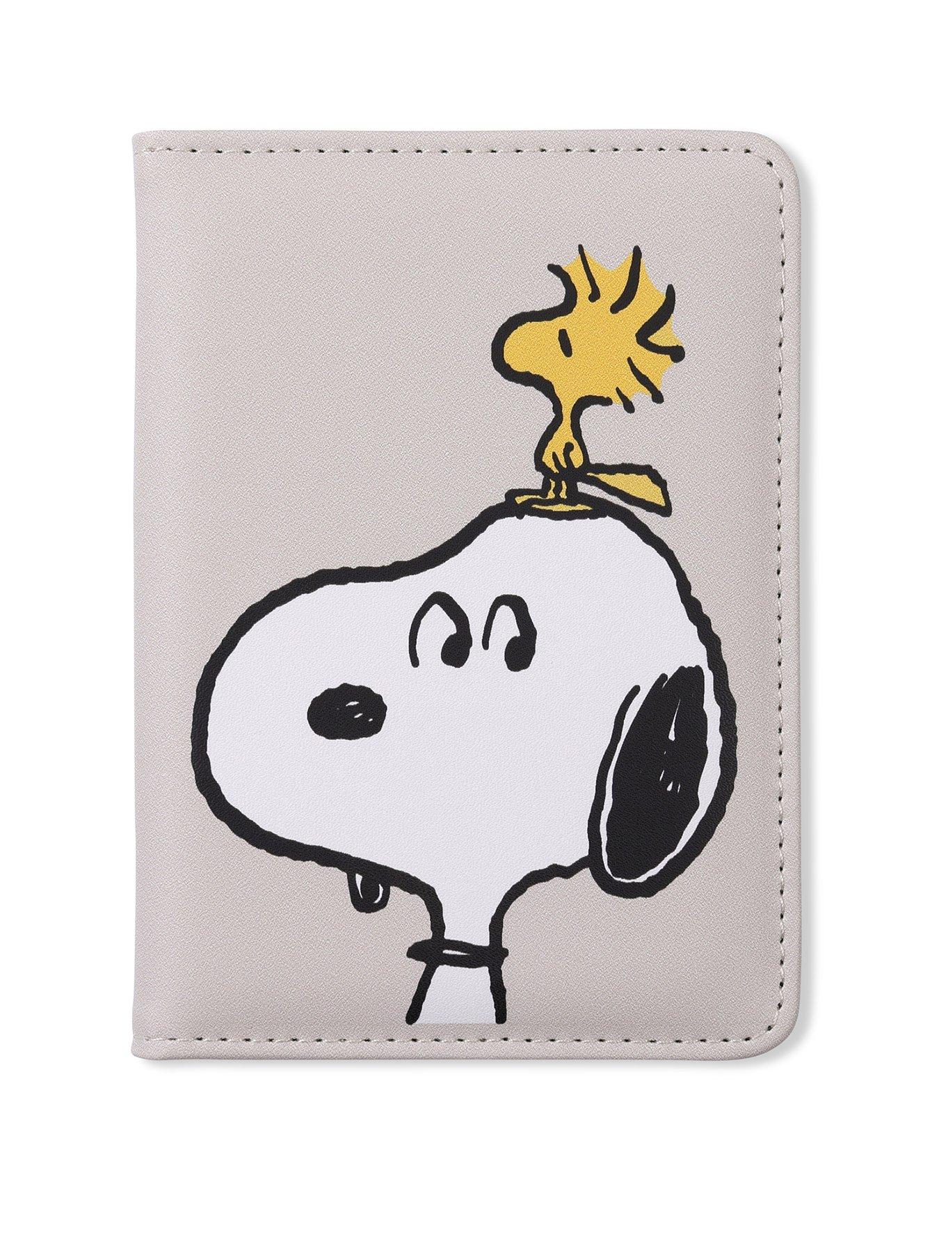Snoopy PEANUTS SNOOPY PASSPORT HOLDER