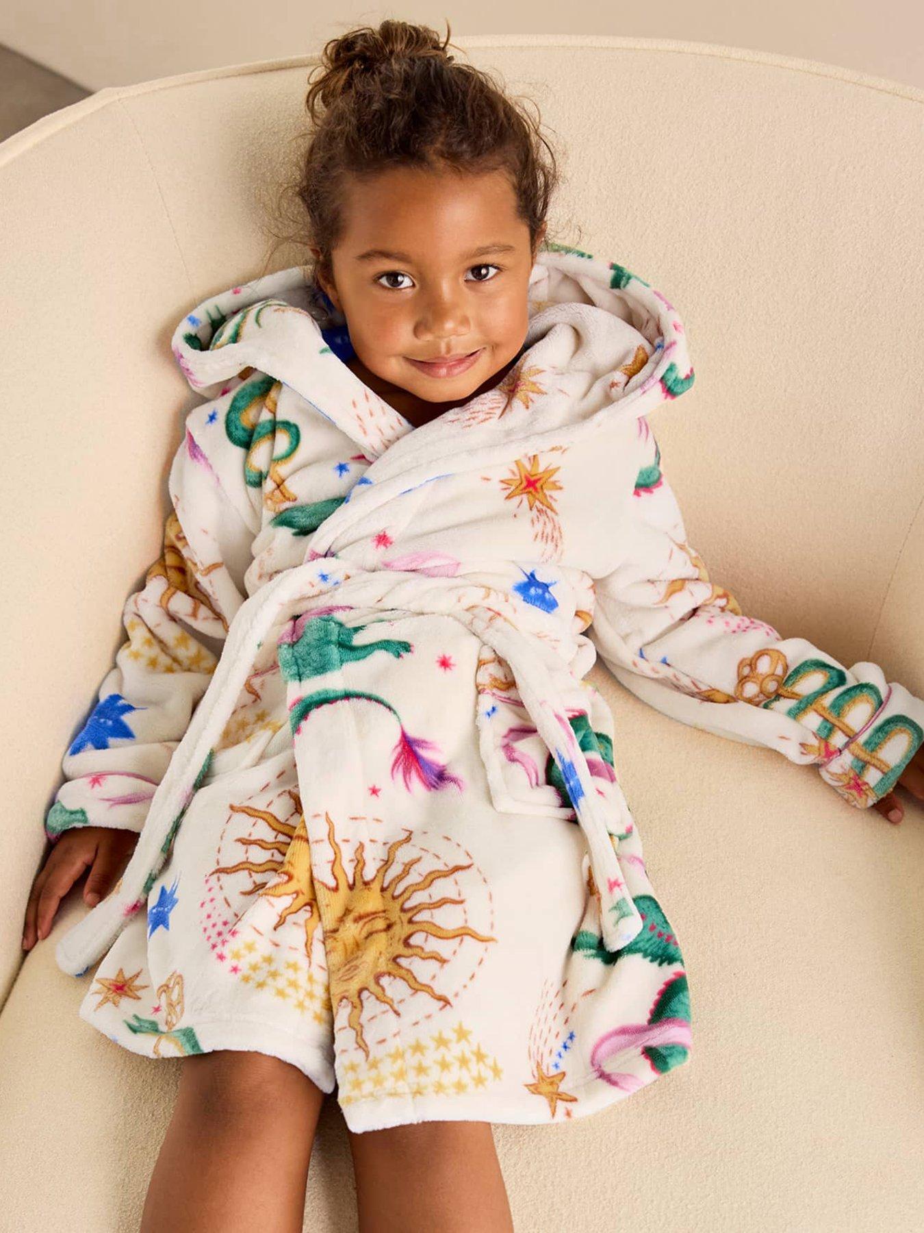 Image 3 of 6 of CHELSEA PEERS Chelsea Peers Kids Fleece Mythical Dragon Print Hooded Dressing Gown - Off White