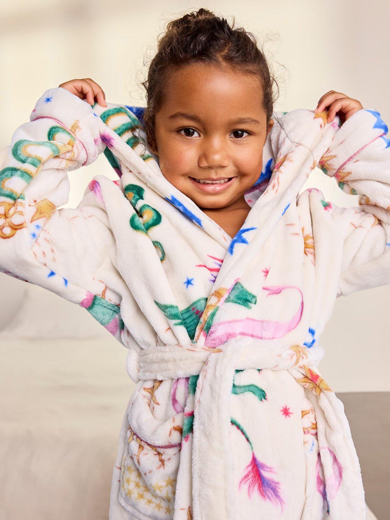 Image 4 of 6 of CHELSEA PEERS Chelsea Peers Kids Fleece Mythical Dragon Print Hooded Dressing Gown - Off White