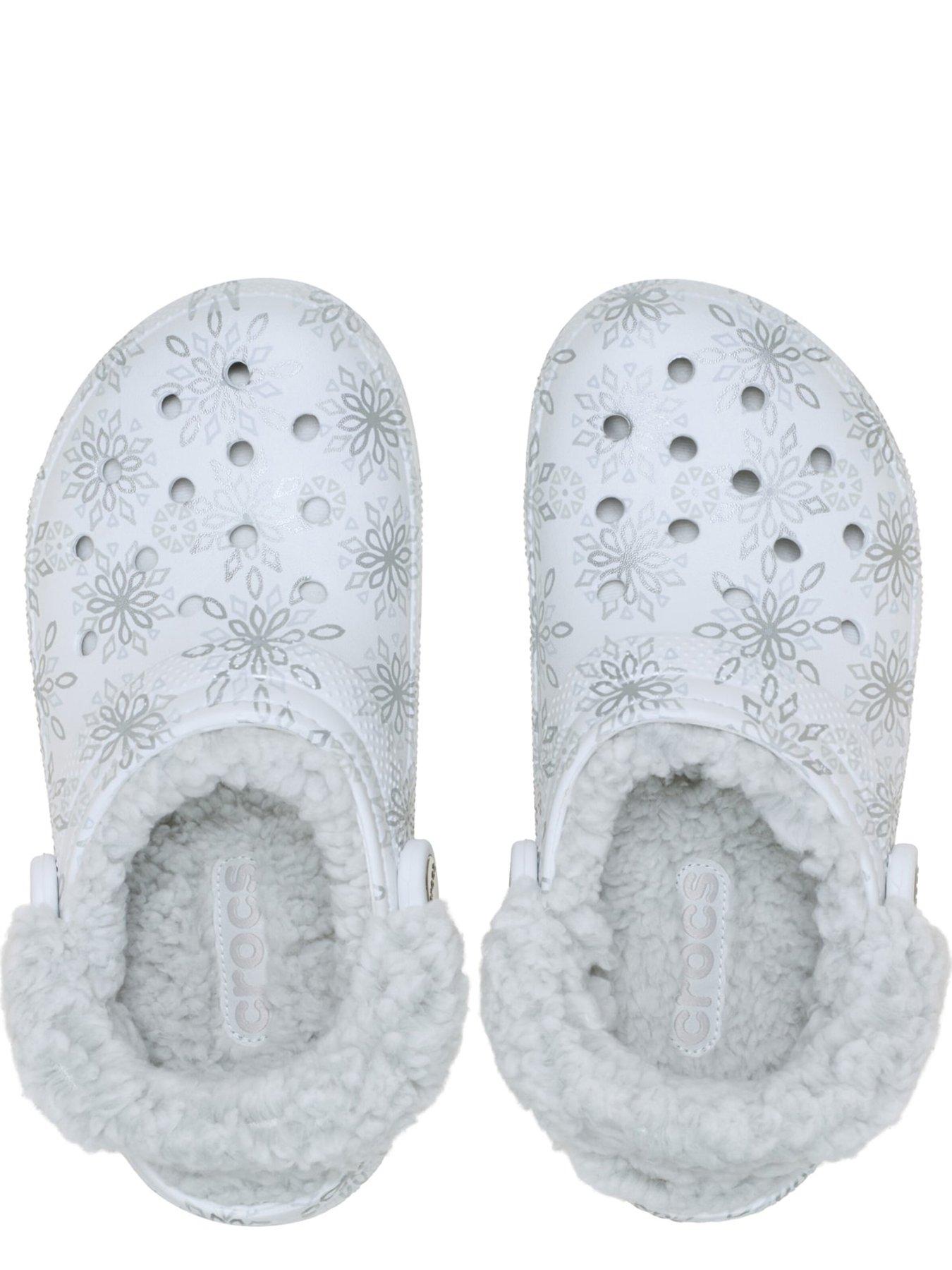 Image 4 of 6 of Crocs Classic Fleece Lined Snow White