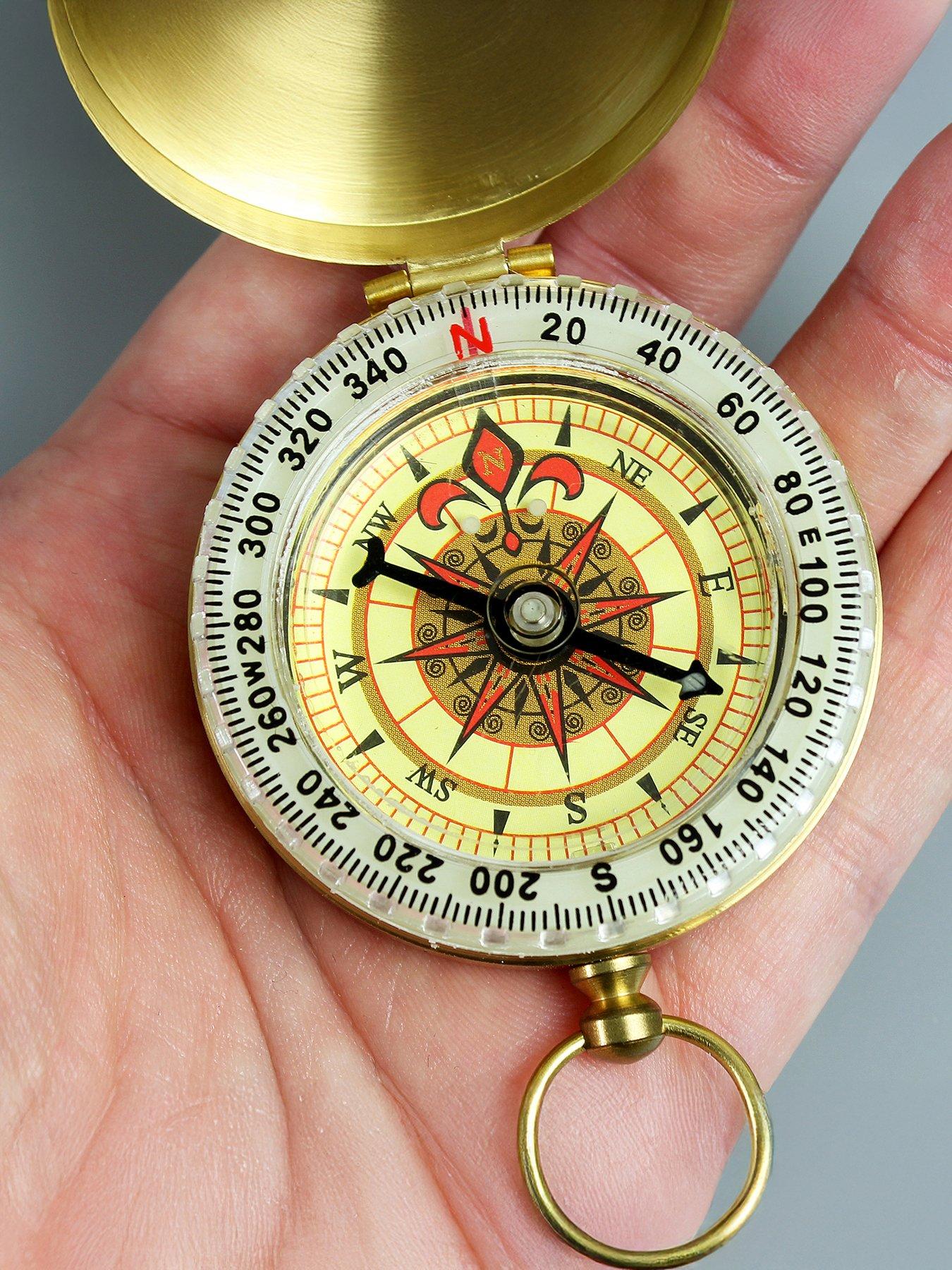 Image 4 of 4 of The Personalised Memento Company Personalised Free Text Keepsake Compass