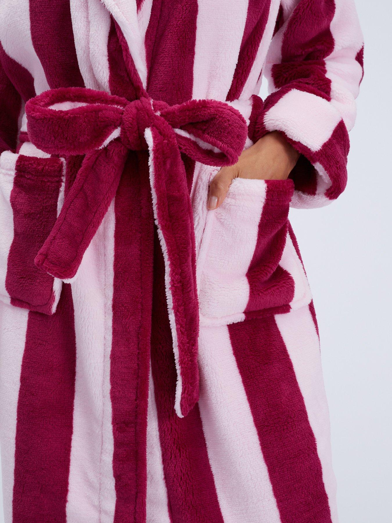 Image 4 of 5 of Boux Avenue Womens Shawl Collar Long Tie Belt Dressing Gown - Multi